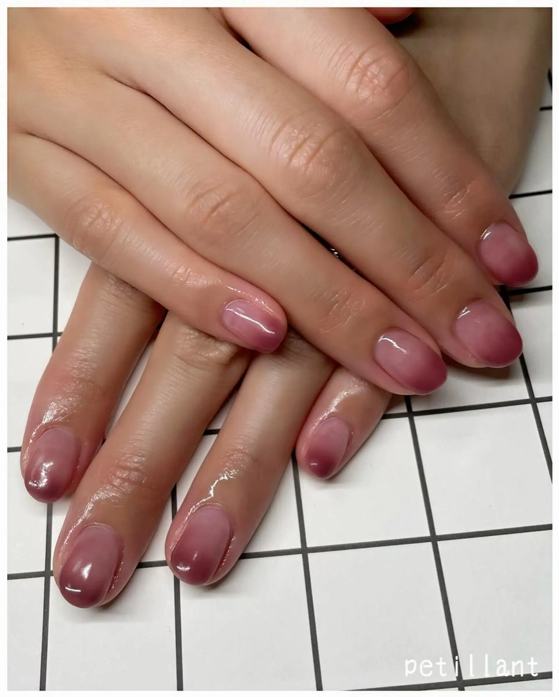 ネイル グラデーション ハンドネイル ハンドケア petillant所属・nail salon petillantのネイルデザイン
