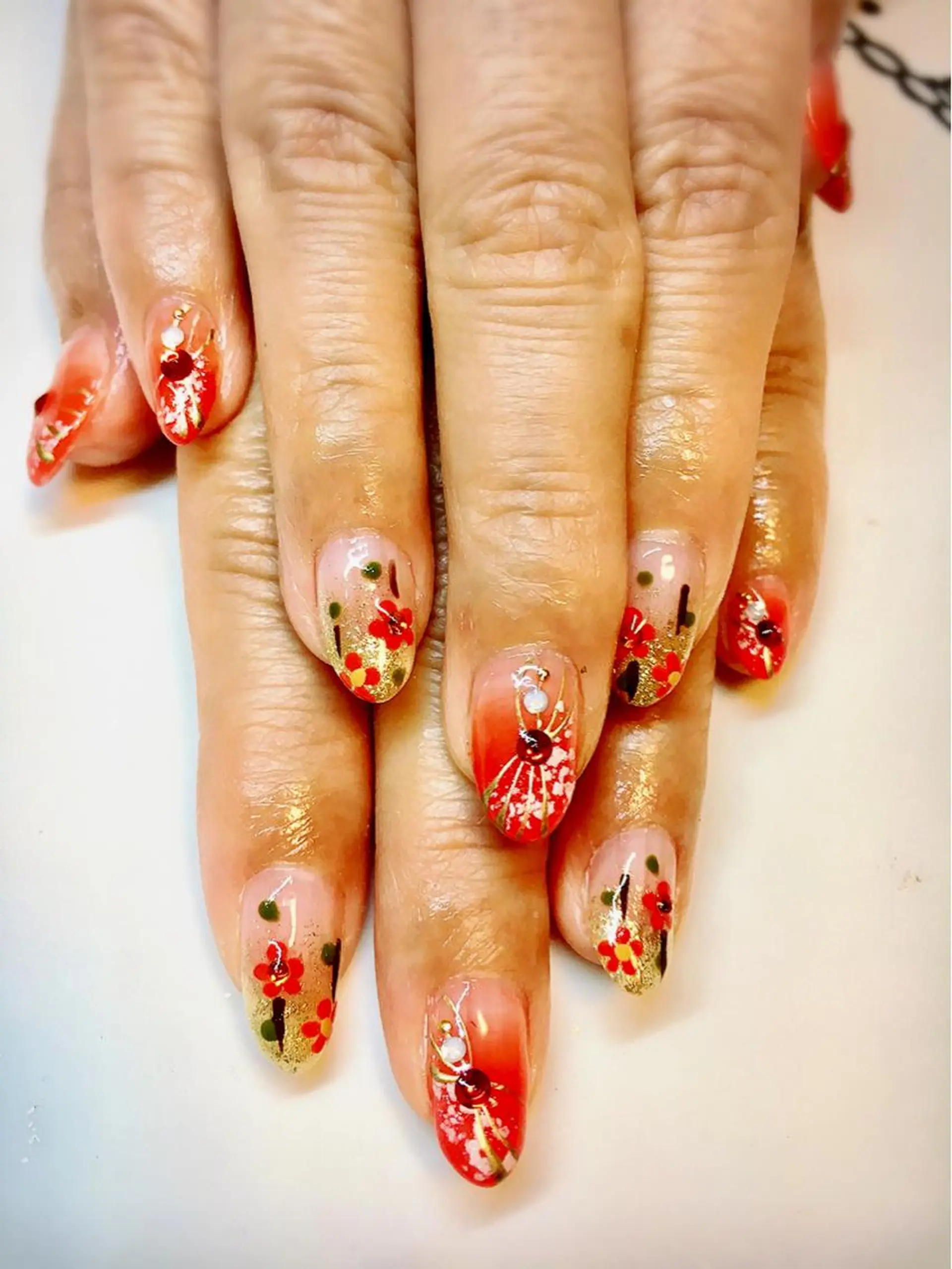 ネイル ハンドネイル nailsalon sugarr所属・nailist cocoのネイルデザイン