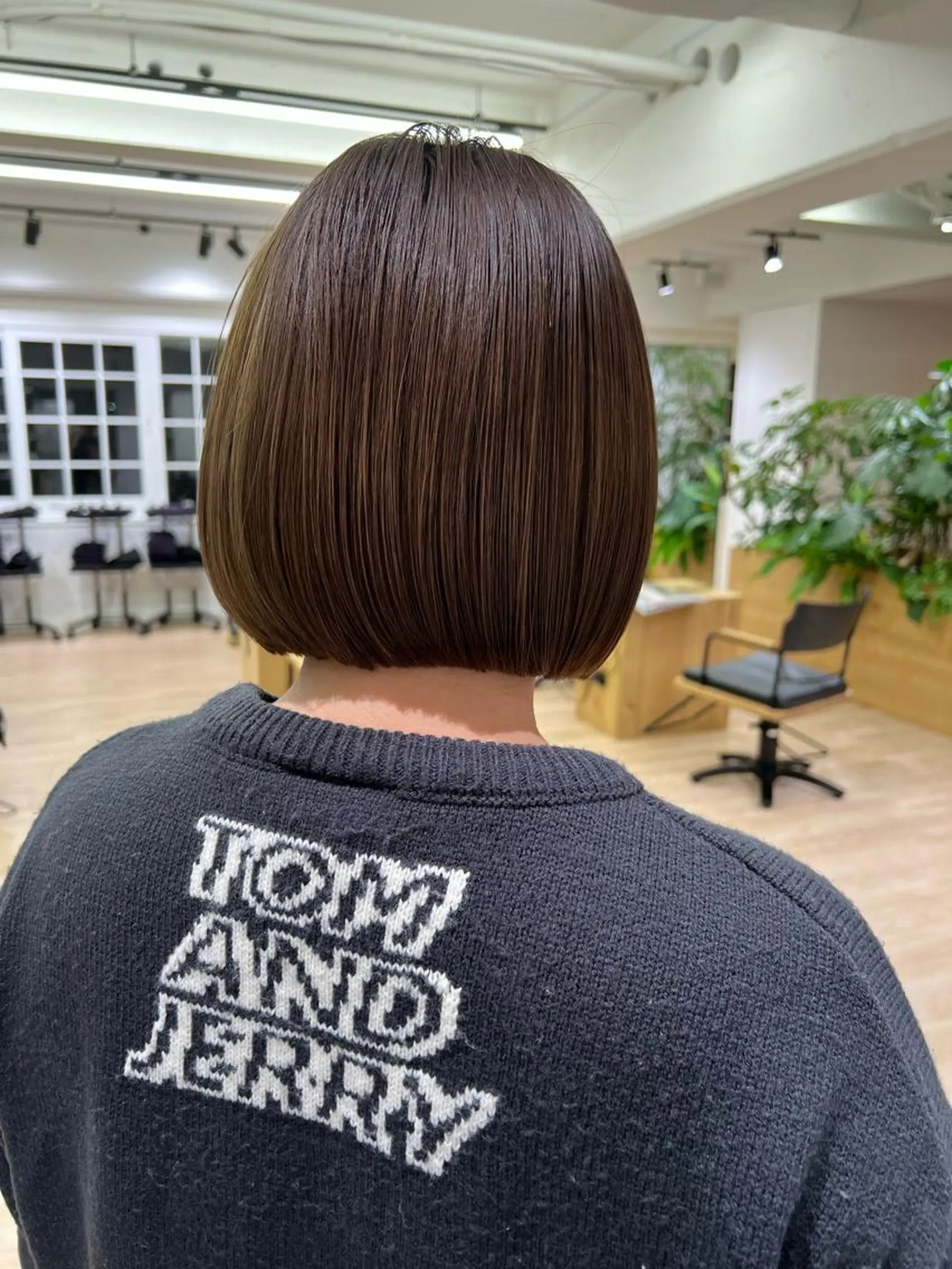 ミディアム ボブ 田中 愛梨のヘアスタイル