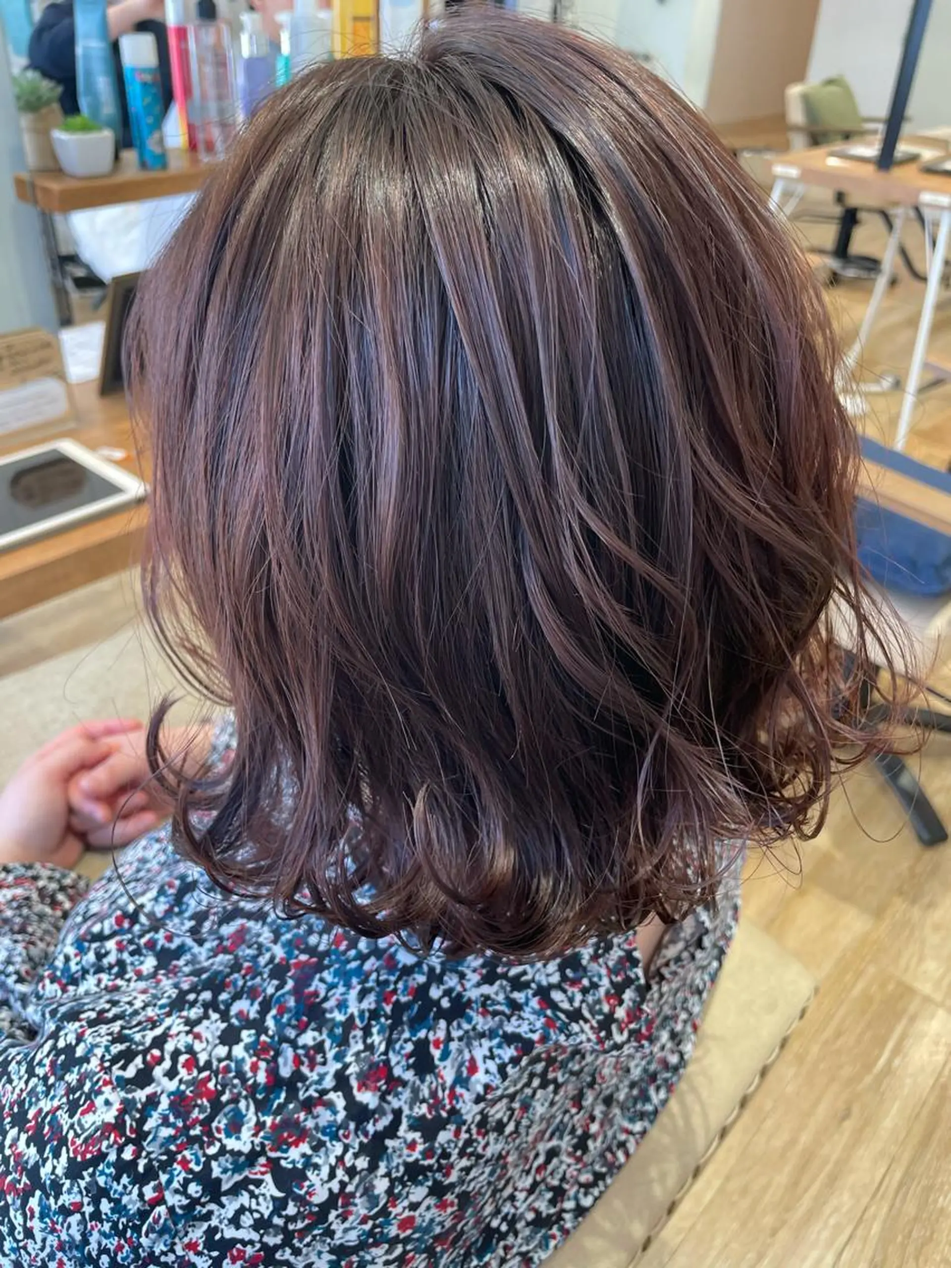 ミディアム カラー ボブカット 佐々木 祐太のヘアスタイル