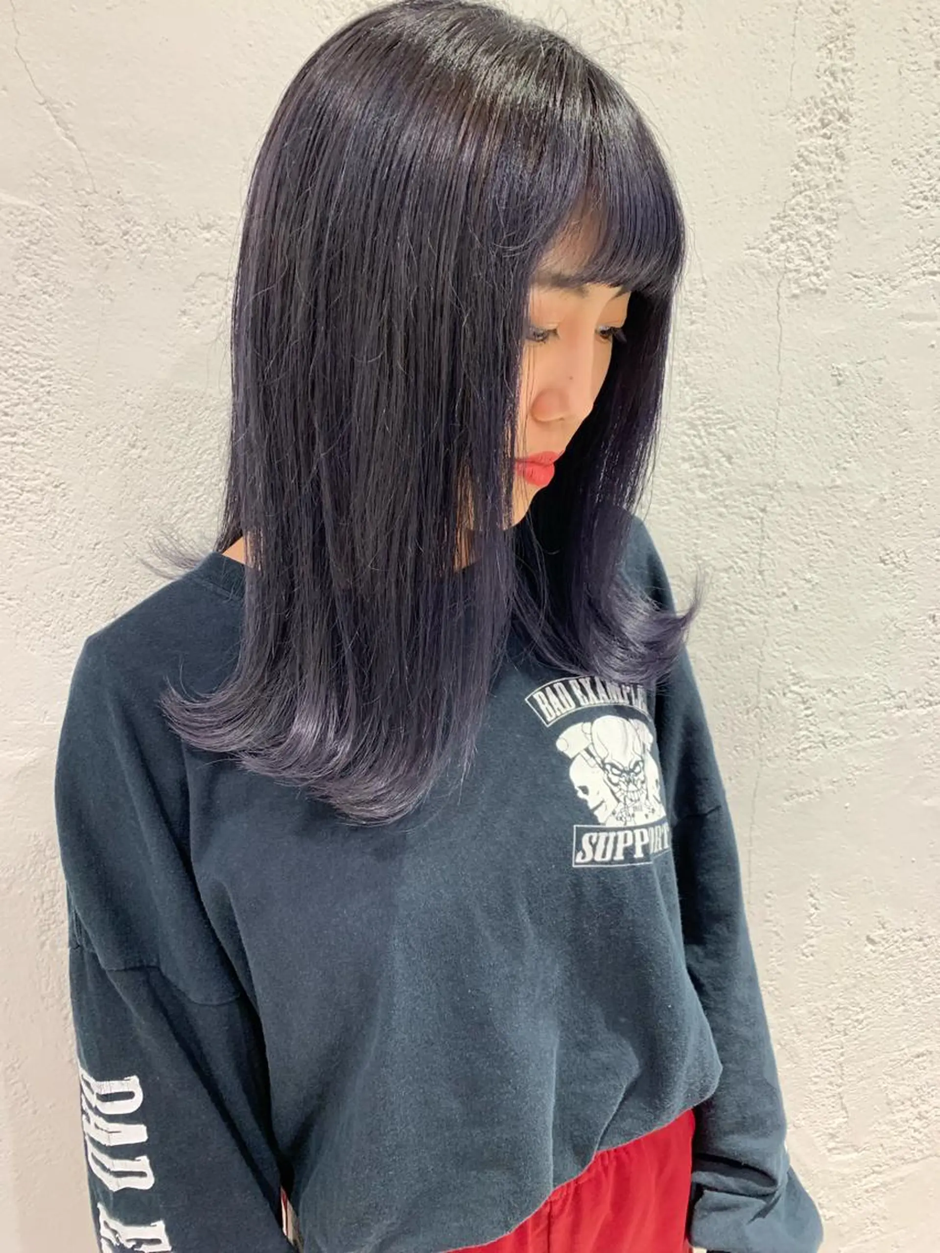 ロング カラー ヘアアレンジ ハイトーンカラー ネイビーカラー 🫧透明感カラー/ ボブ/小笠原汐海🪽のヘアスタイル