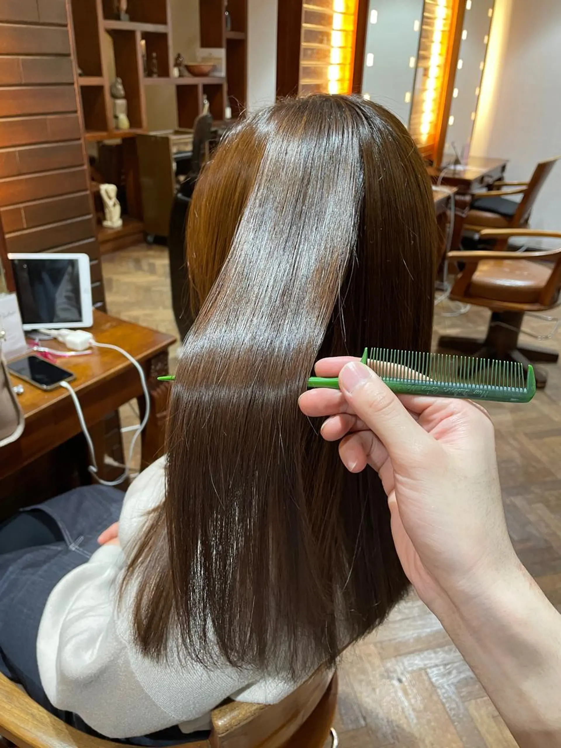 セミロング stylist YUTOのヘアスタイル