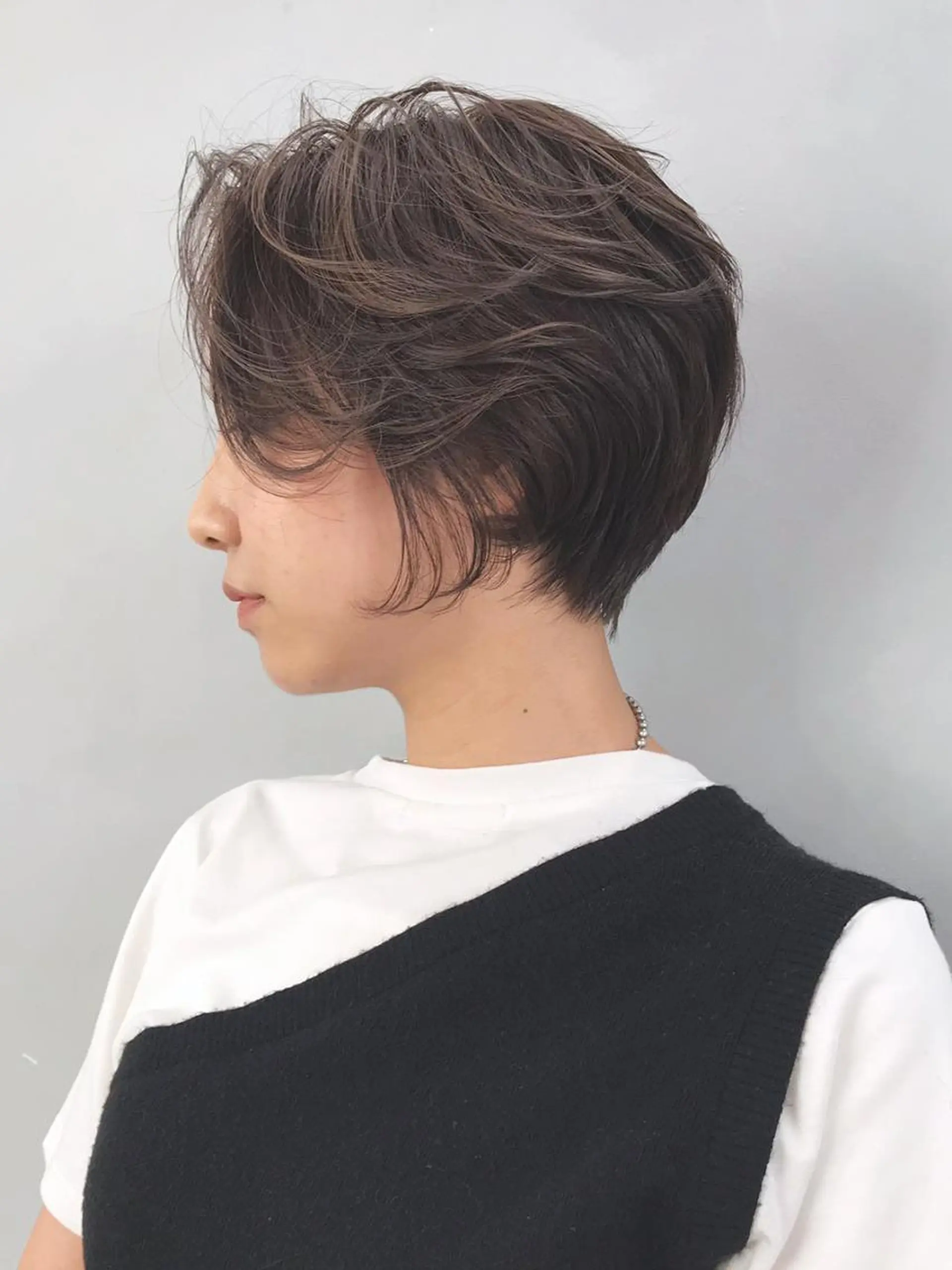 ショート カラー パーマ ヘアアレンジ アッシュ ITbyALBUM 中野店のヘアスタイル