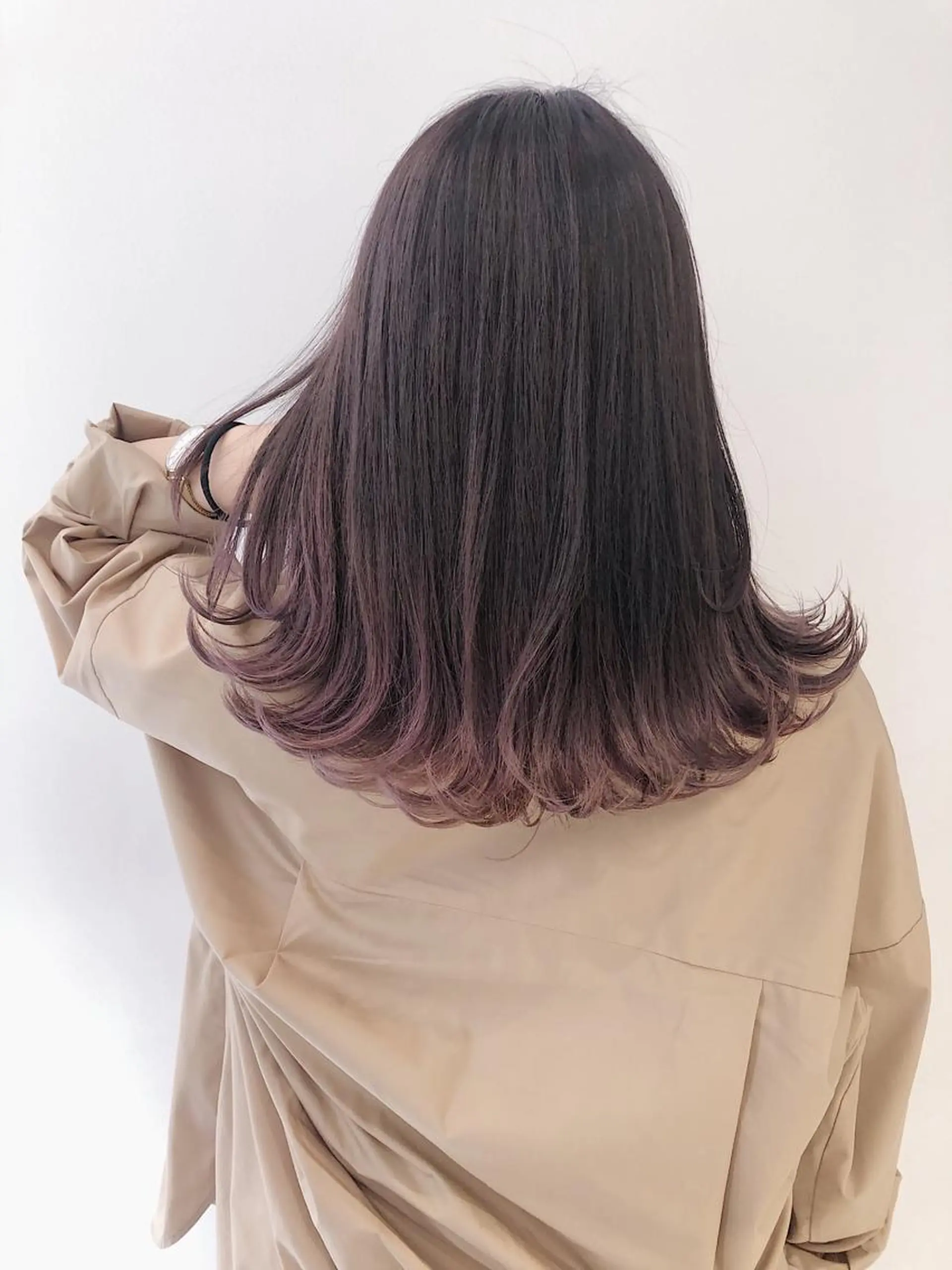 ミディアム カラー ヘアアレンジ 【公式】amble luxe池袋東口🩷のヘアスタイル