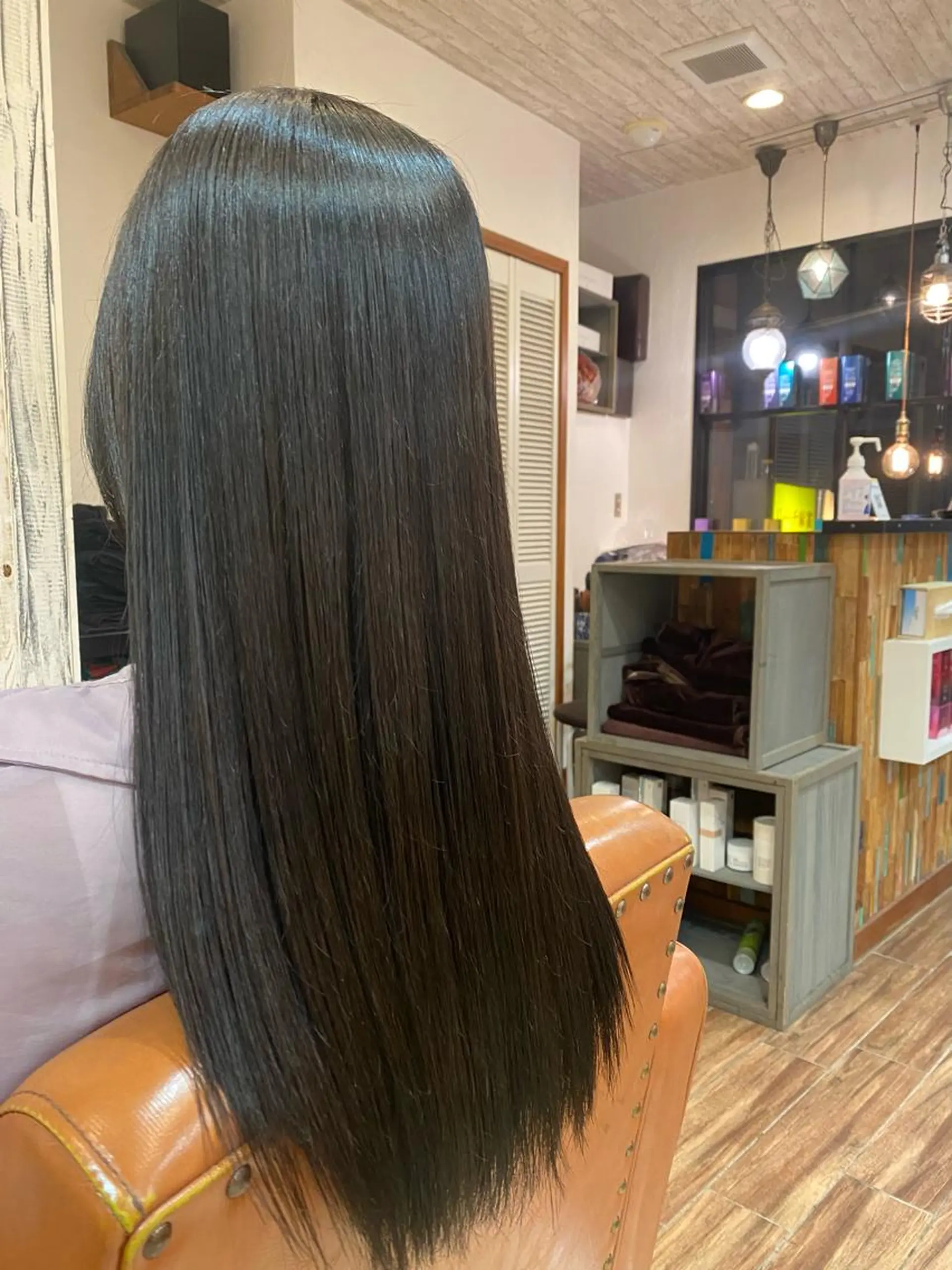 ロング カット ヘアカラー トリートメント Keshiki   hair design所属・くびれショート・ボブ デザインカラー特化のヘアスタイル