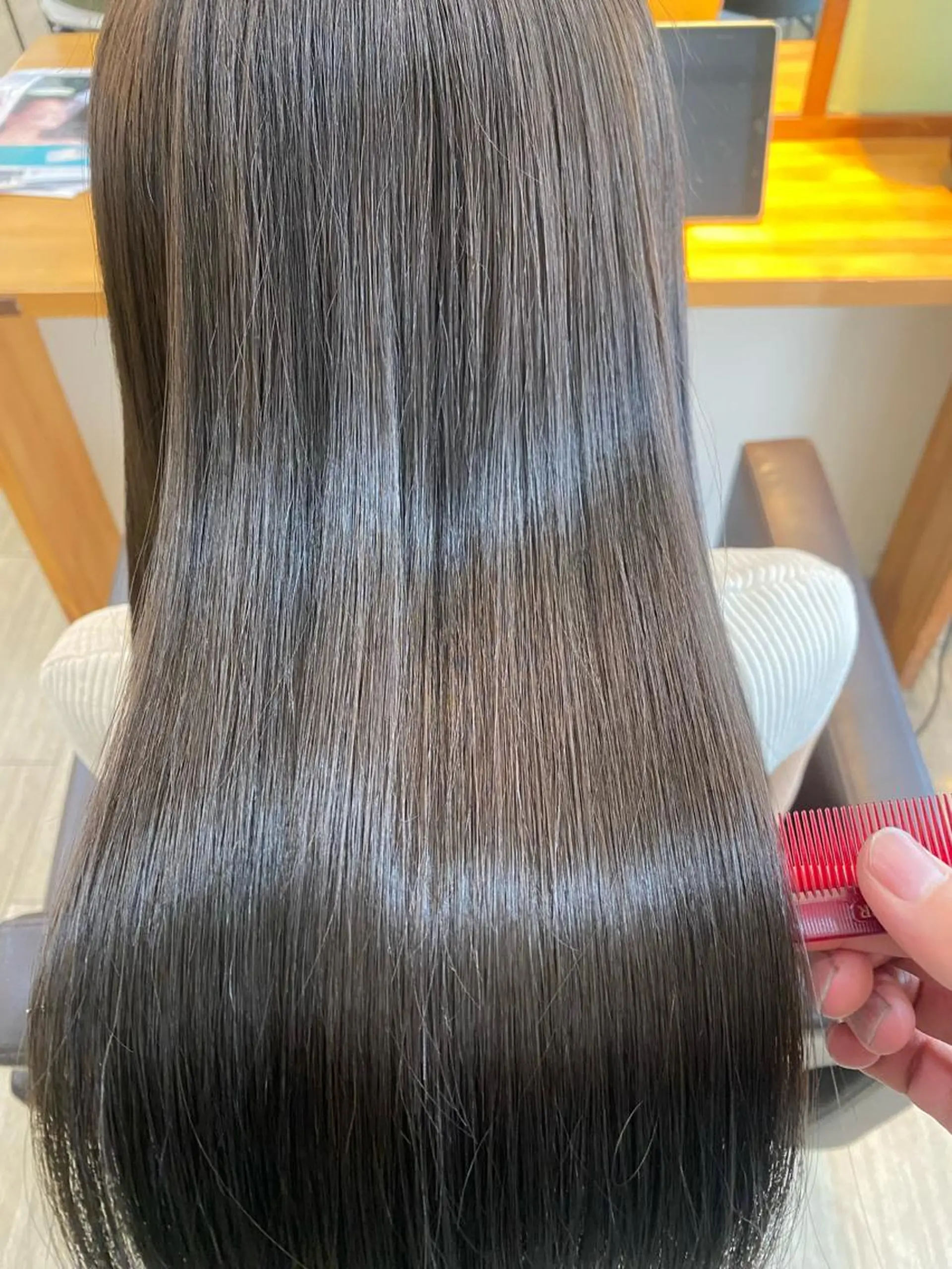 セミロング CABANON所属・和歌山髪質改善 那須優太のヘアスタイル