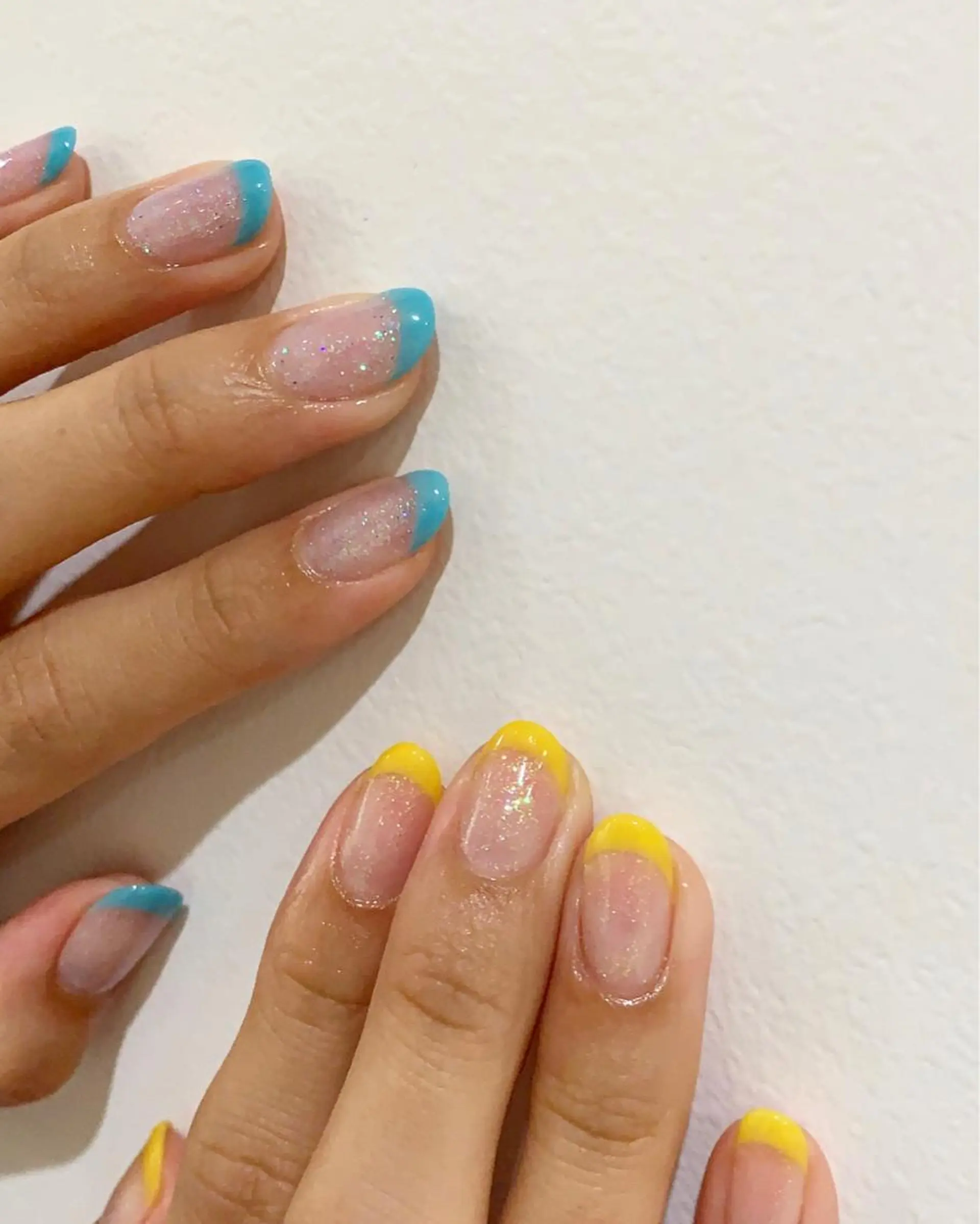 ネイル フレンチネイル シンプルネイル ハンドネイル 佐藤 穂乃香のネイルデザイン