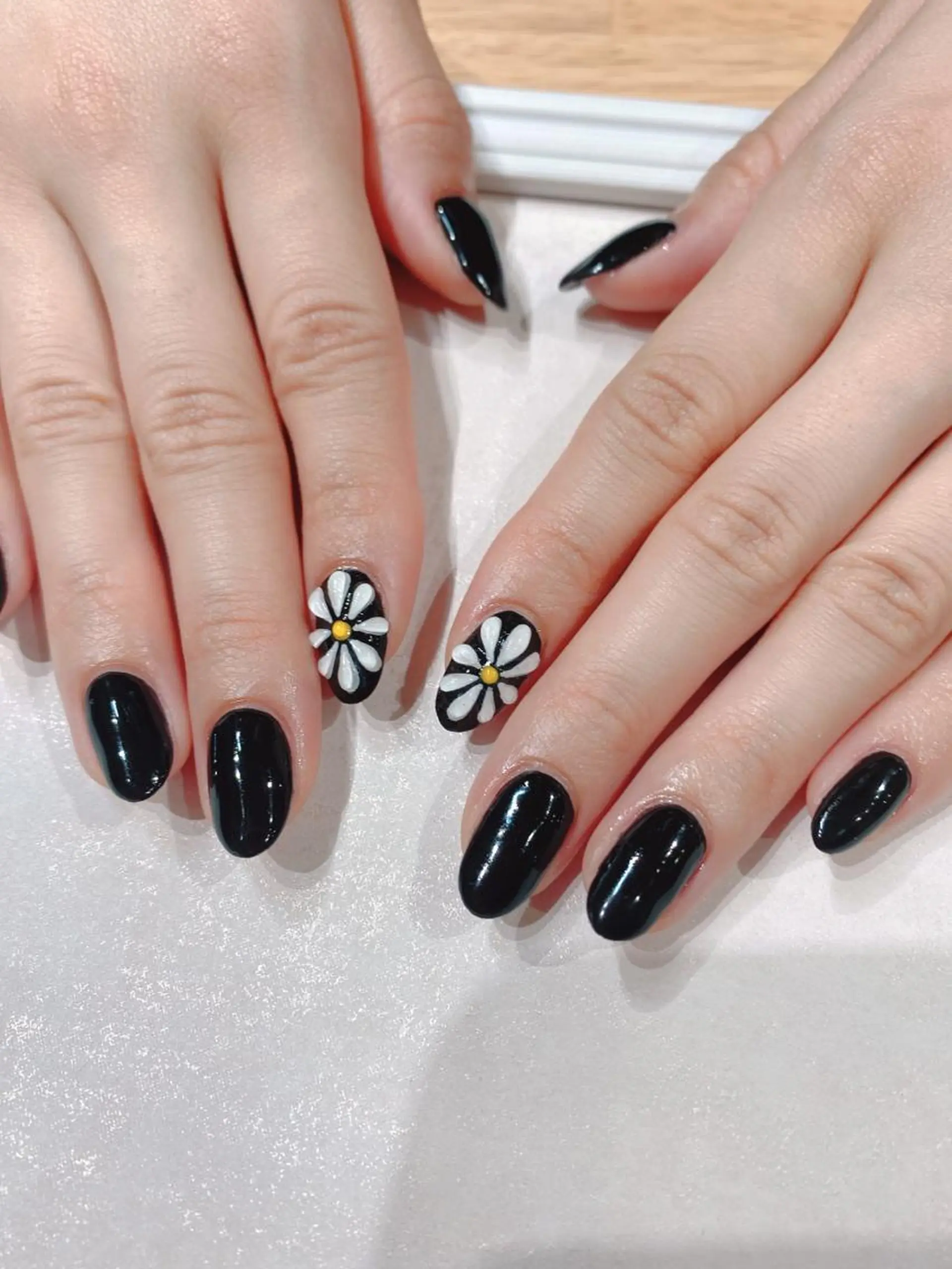 ショート ハンドネイル フットネイル JNA認定講師🌸 RIEのネイルデザイン