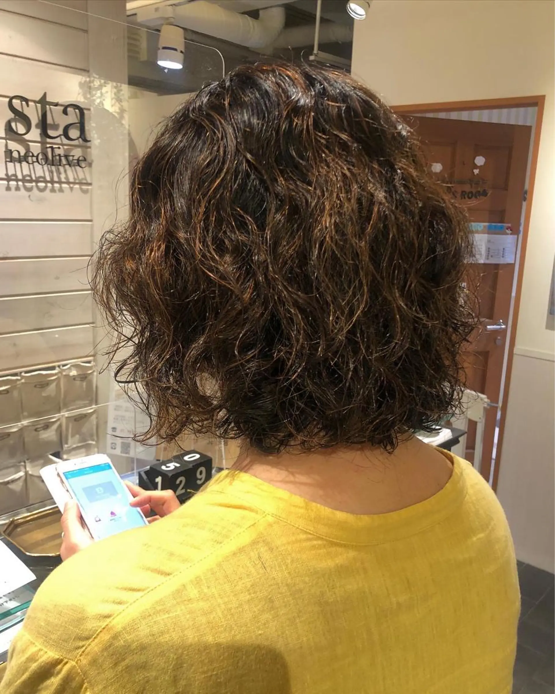 ショート パーマ さかい なつみのヘアスタイル