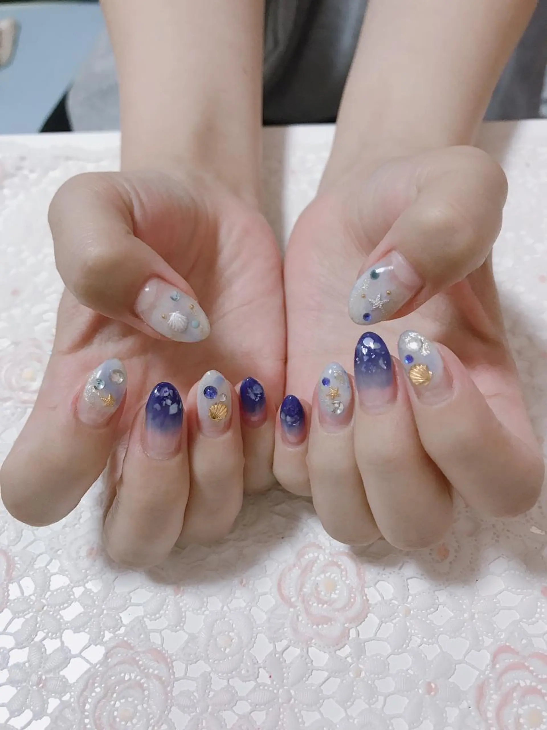 ネイル 藤 あやのネイルデザイン