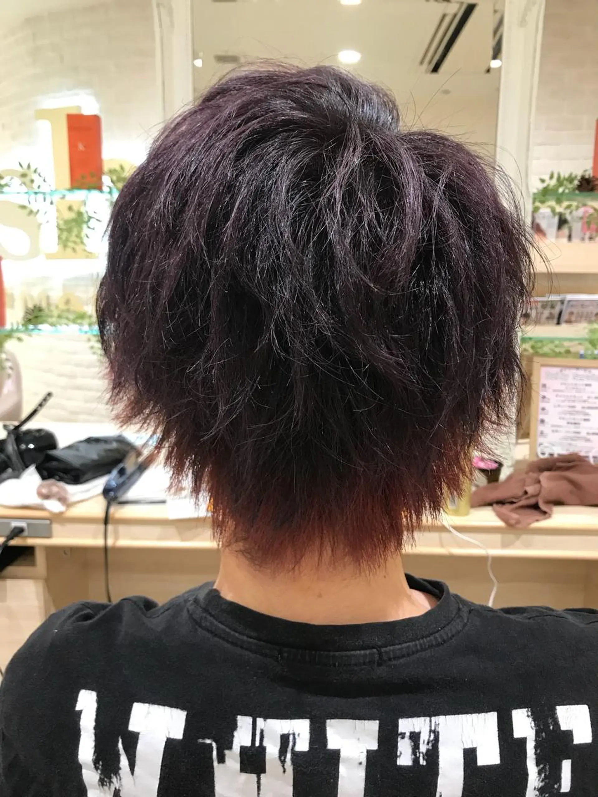 カラー メンズ 三浦 祐里のヘアスタイル