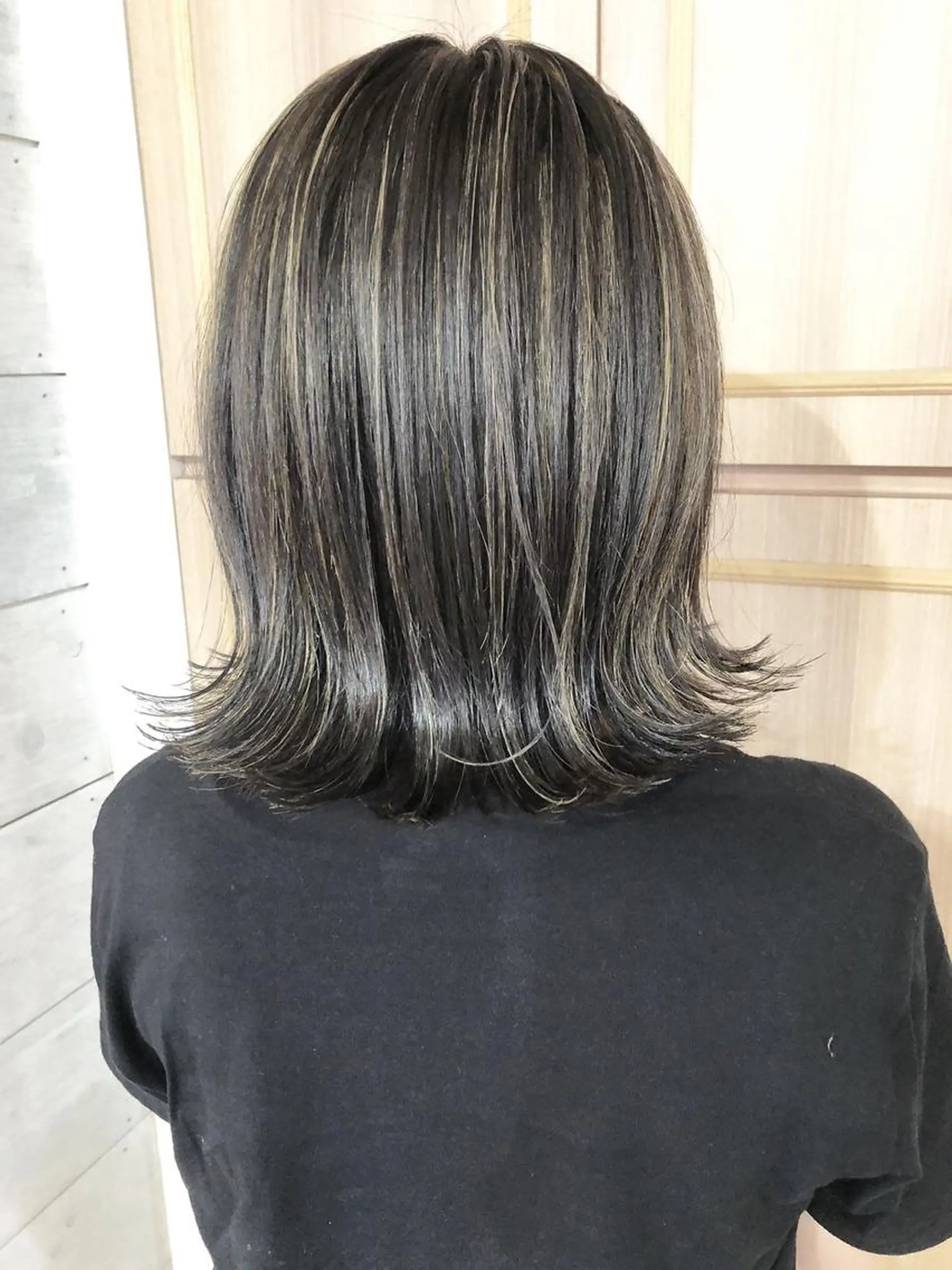 ミディアム ハイライト カット ヘアカラー トリートメント ✨シルクストレート✨ 美髪髪質改善Yukiのヘアスタイル