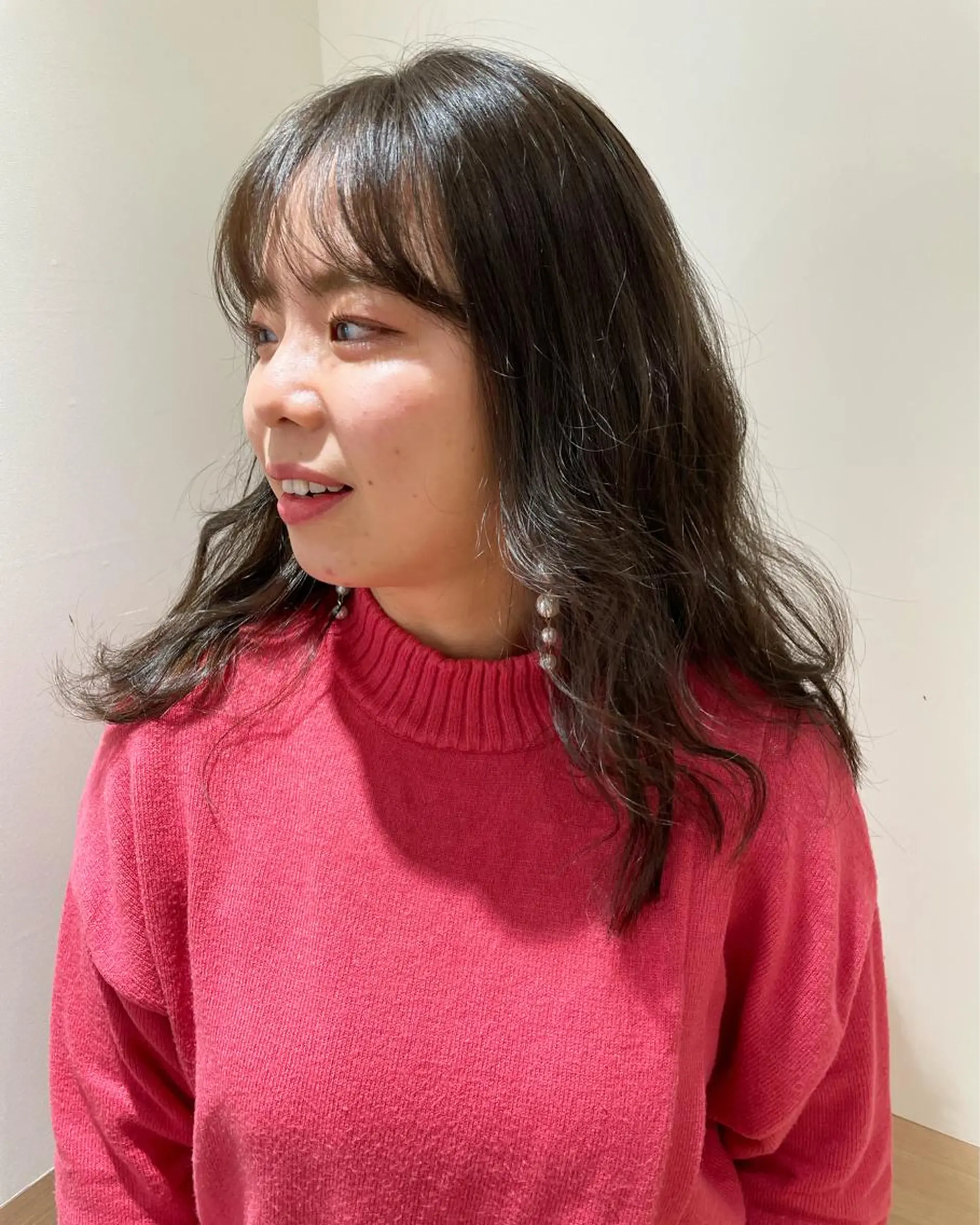 セミロング カラー ブラウンカラー ケアカラー ハイライトカラー ピンクカラー ピンクブラウン カット ヘアカラー GO TODAY SHAiRE SALON所属・天野 瑠真のヘアスタイル