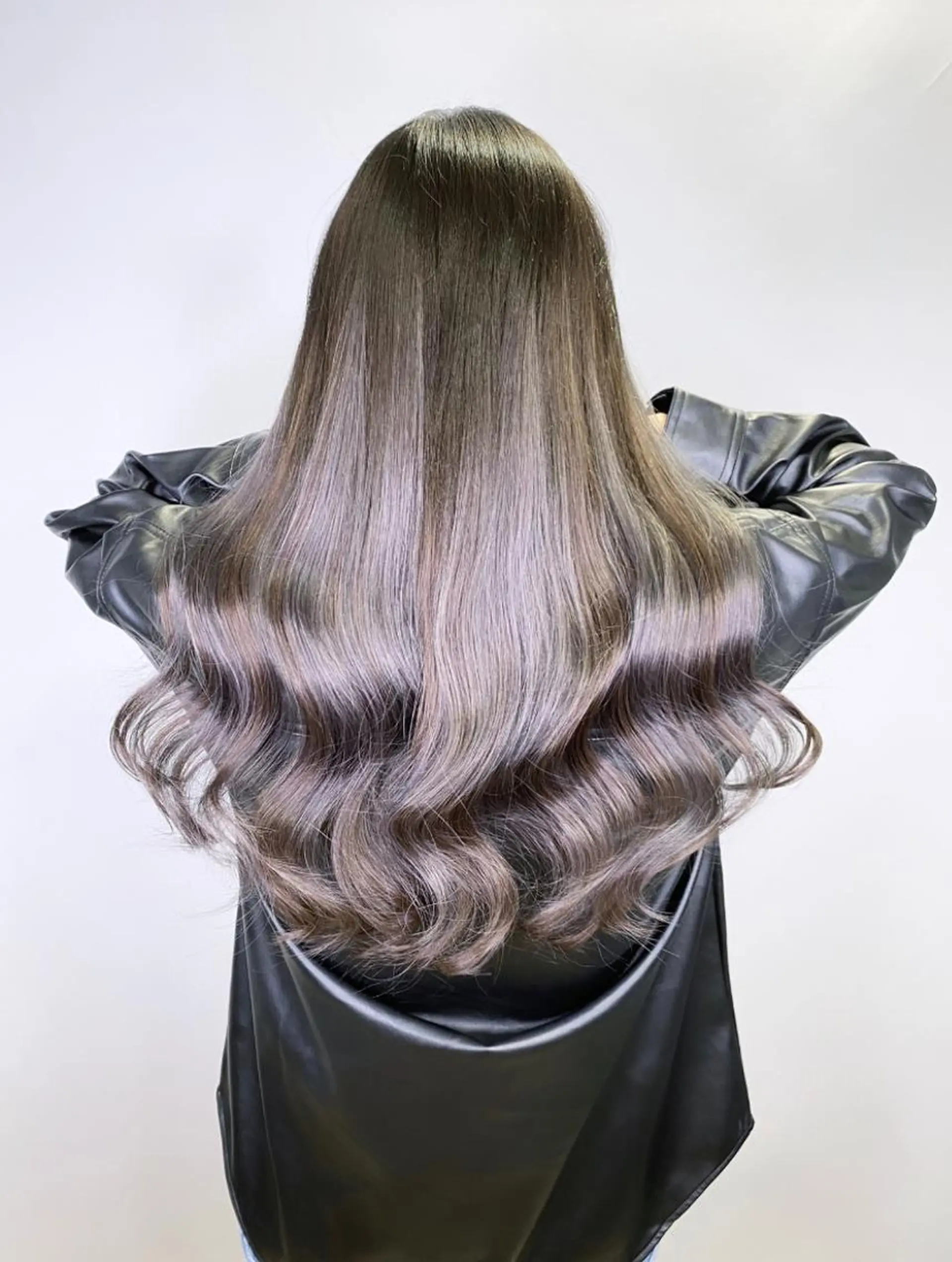 ミディアム 💎馴染むエクステ ×カラーTOMO💎のヘアスタイル