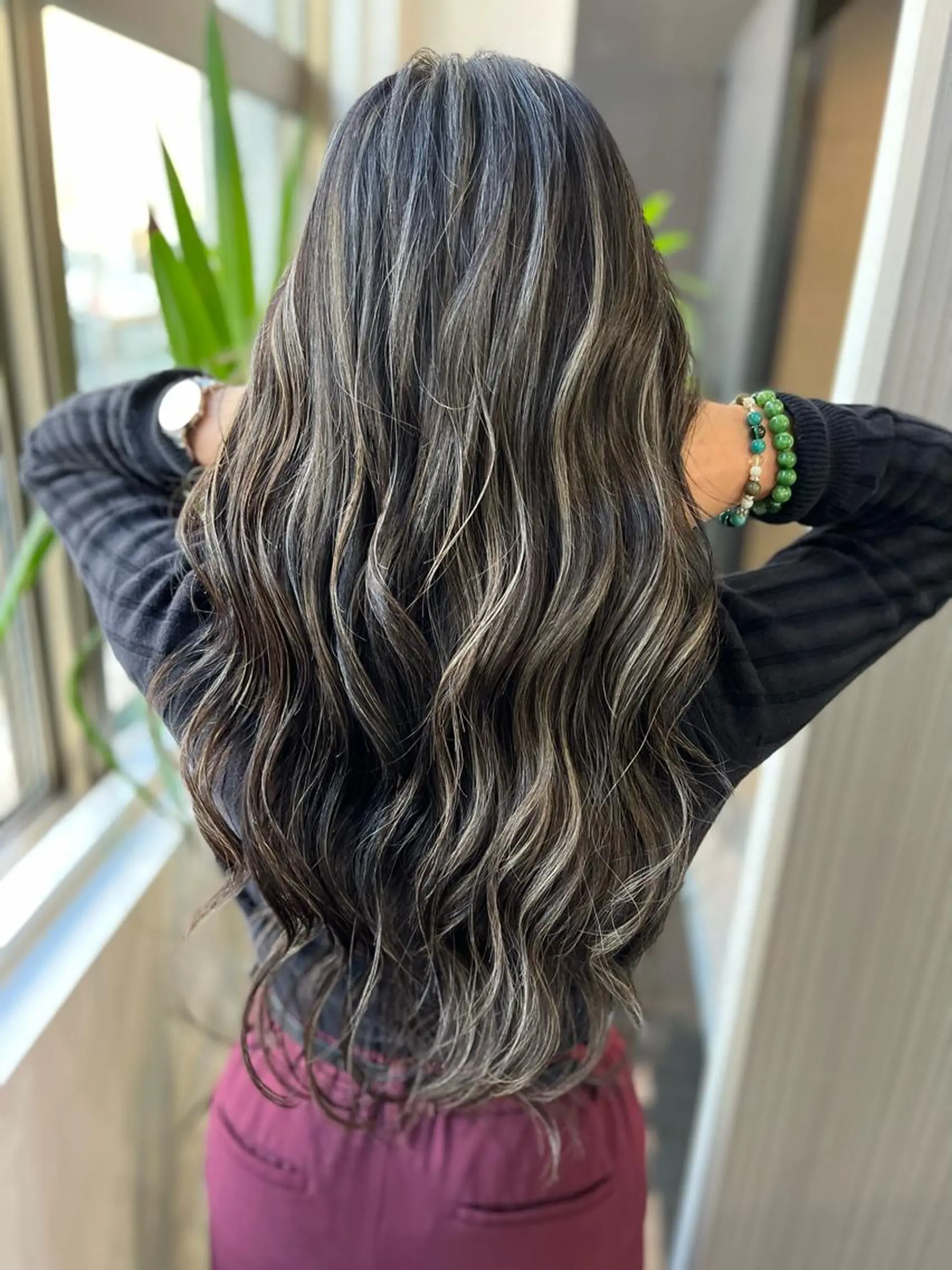 ロング カラー ハイライトカラー ハイライト Merlyosaka所属・Merlyosaka 早川未来のヘアスタイル