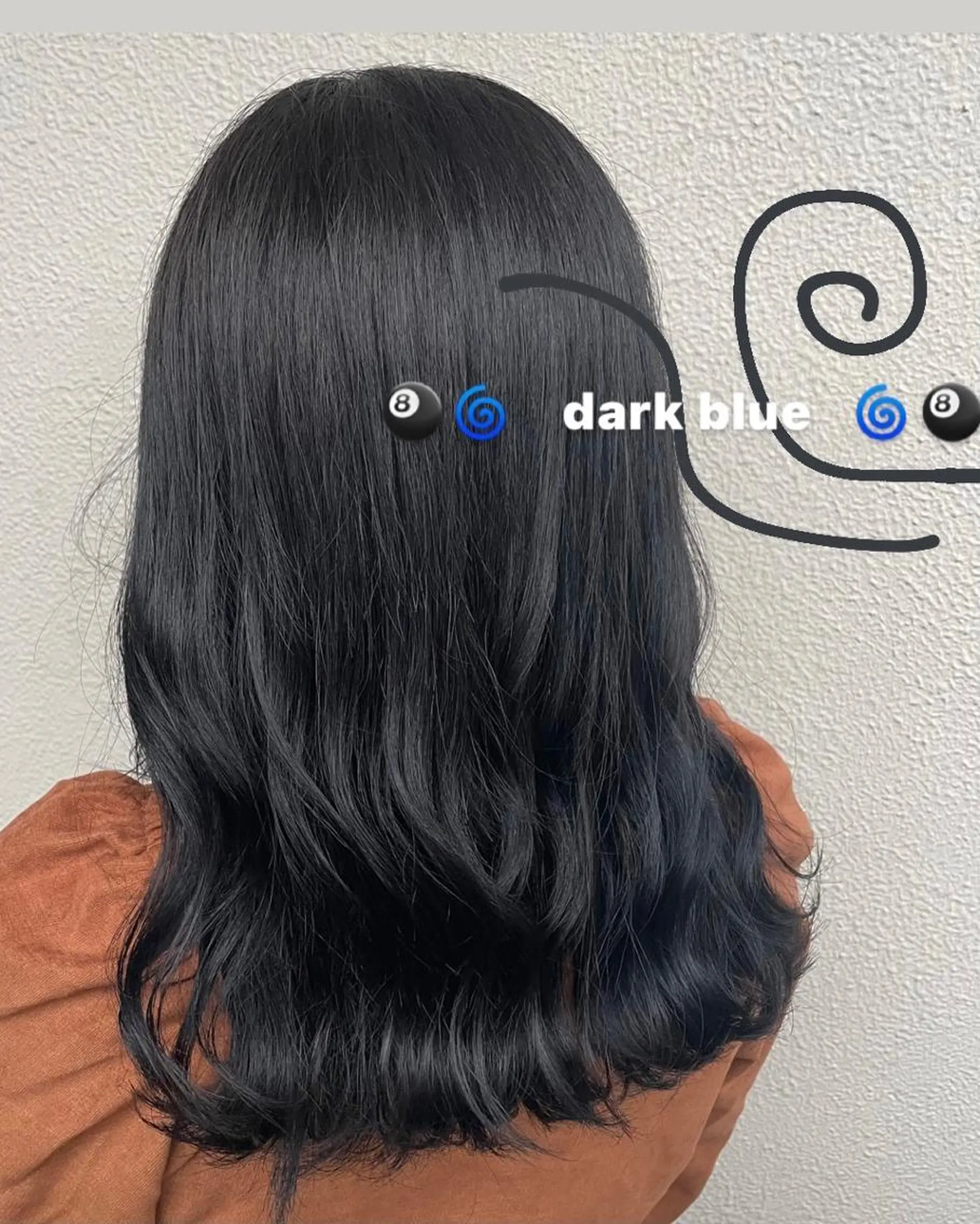 セミロング カラー パーマ ヘアアレンジ メンズ キッズ ネイル マツエク・マツパ 透明感カラー・レイヤ ー🎀amika🎀のヘアスタイル