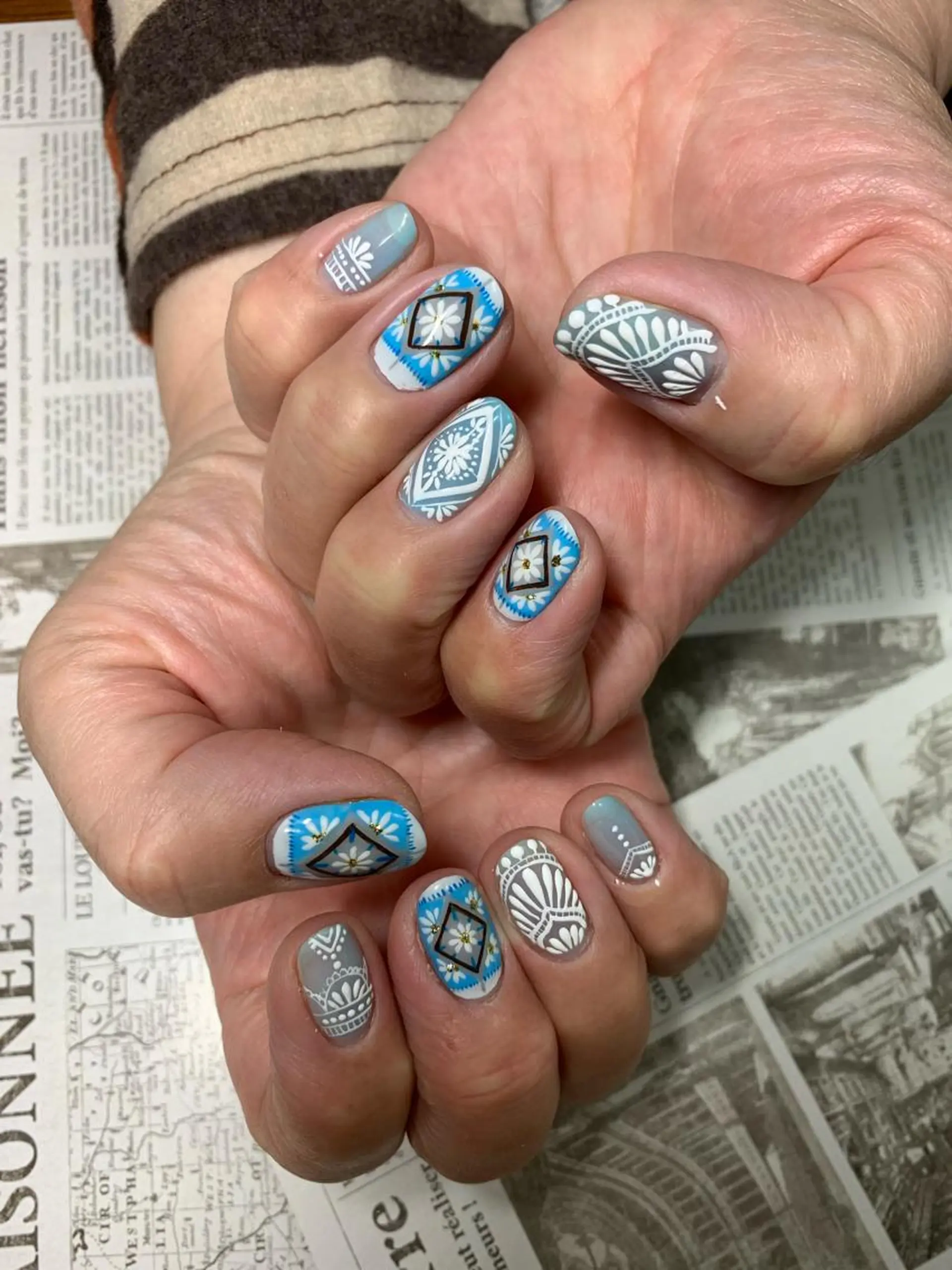 ネイル 大崎 奈々のネイルデザイン