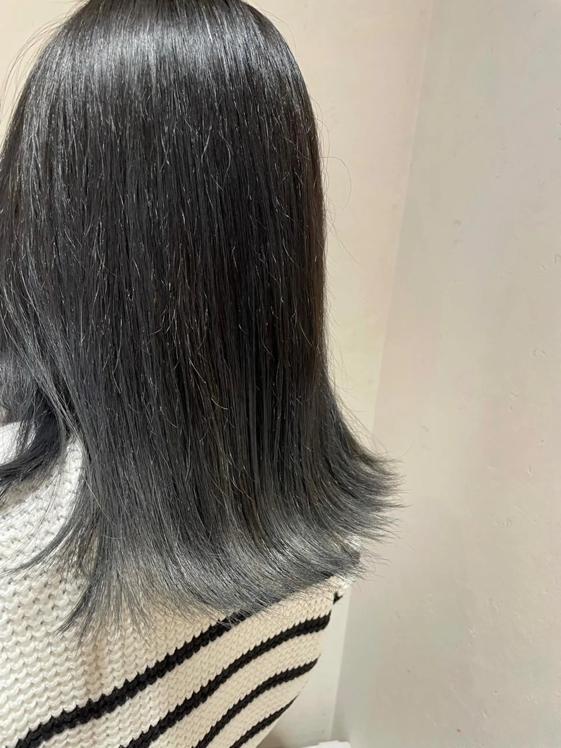 セミロング カラー ブリーチ グレージュ カット ヘアカラー Feria所属・カウンセリング重視 🌿‬Tsuyukiのヘアスタイル