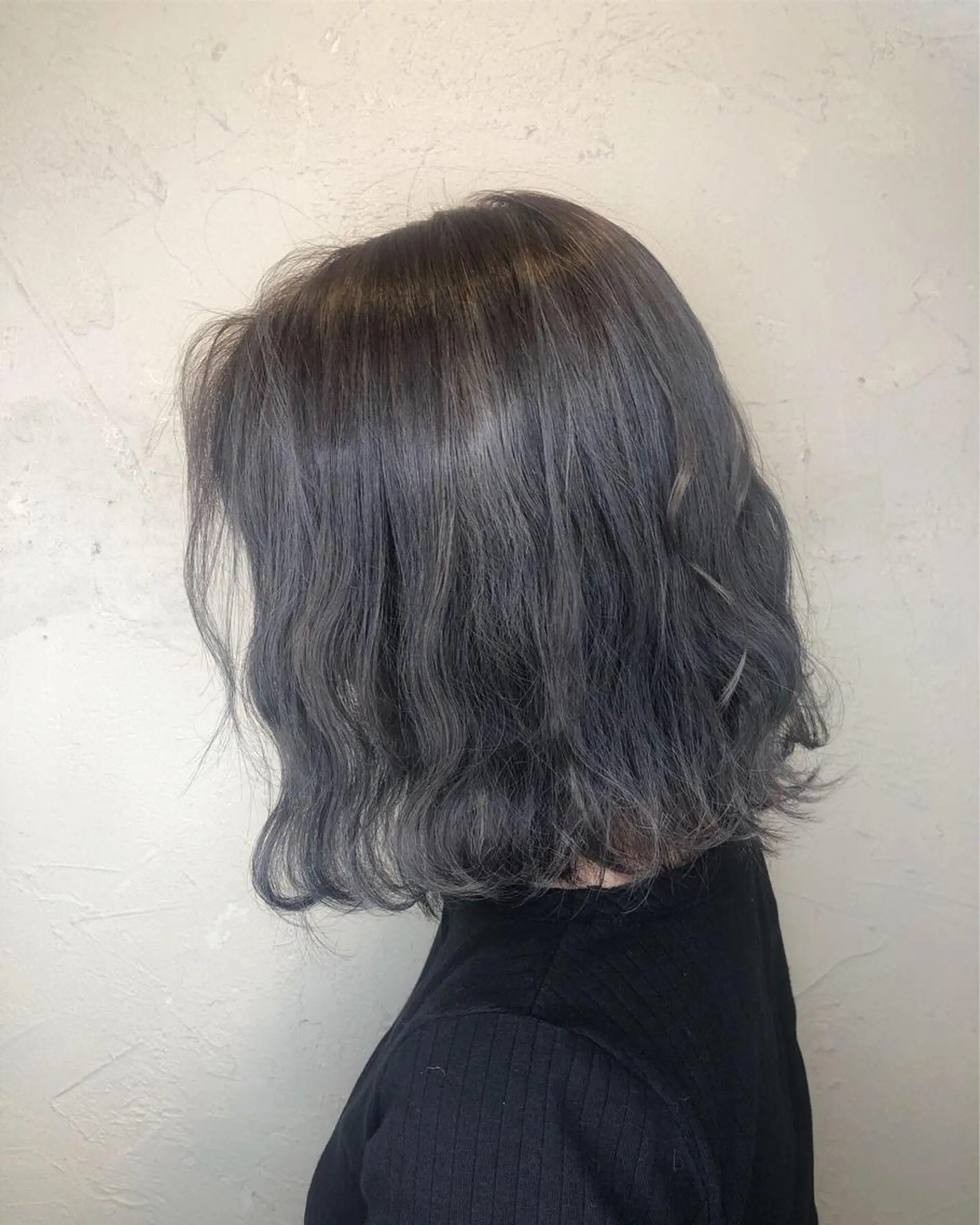 ミディアム カラー ブリーチ ハイライトカラー ハイトーンカラー 顔周りカット ハイライト ヘアカラー トリートメント 馬場 瑞穂のヘアスタイル