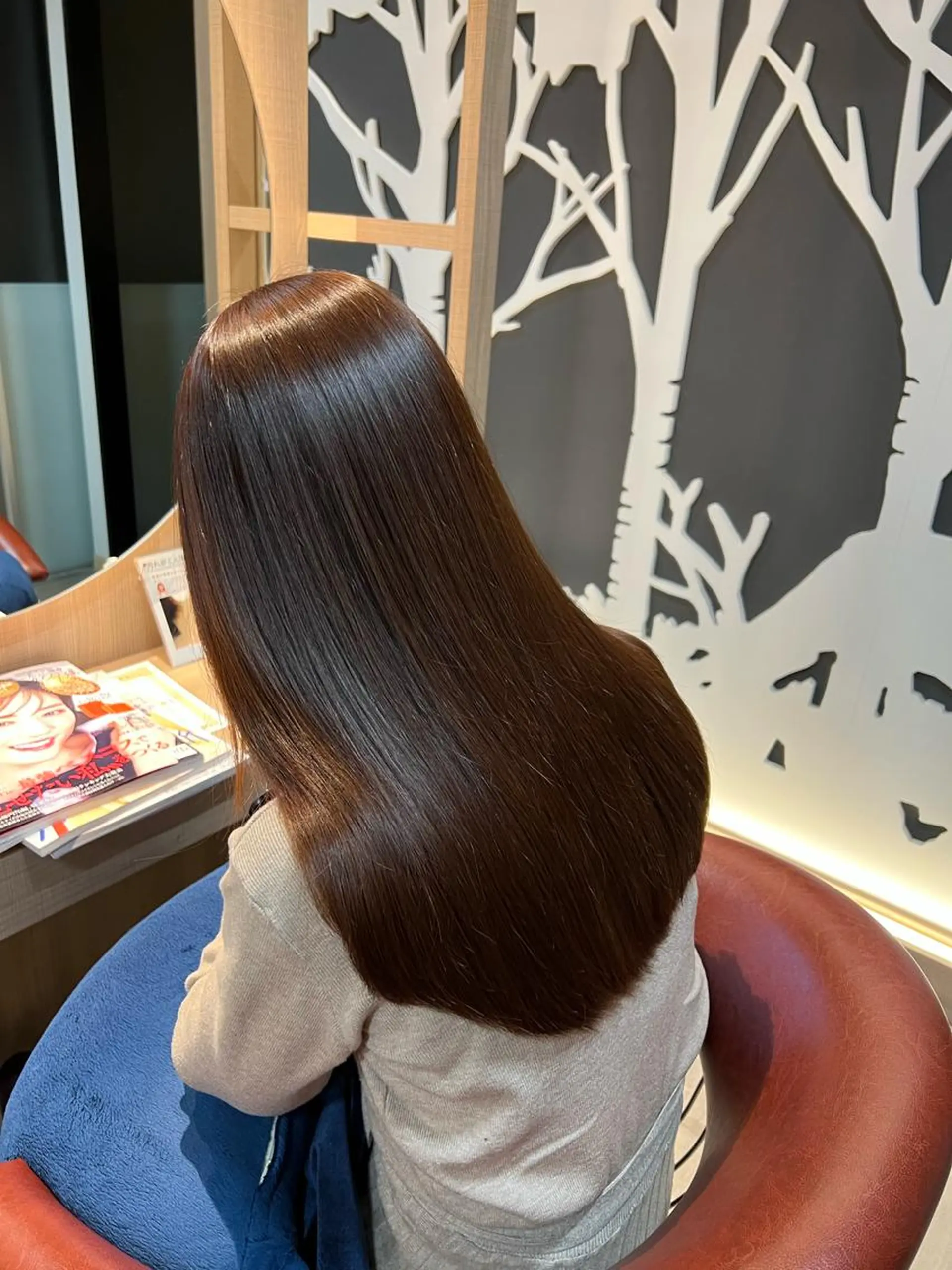 ロング LONESS GINZA所属・FUJIIKANON /ケア‪透明感カラーのヘアスタイル