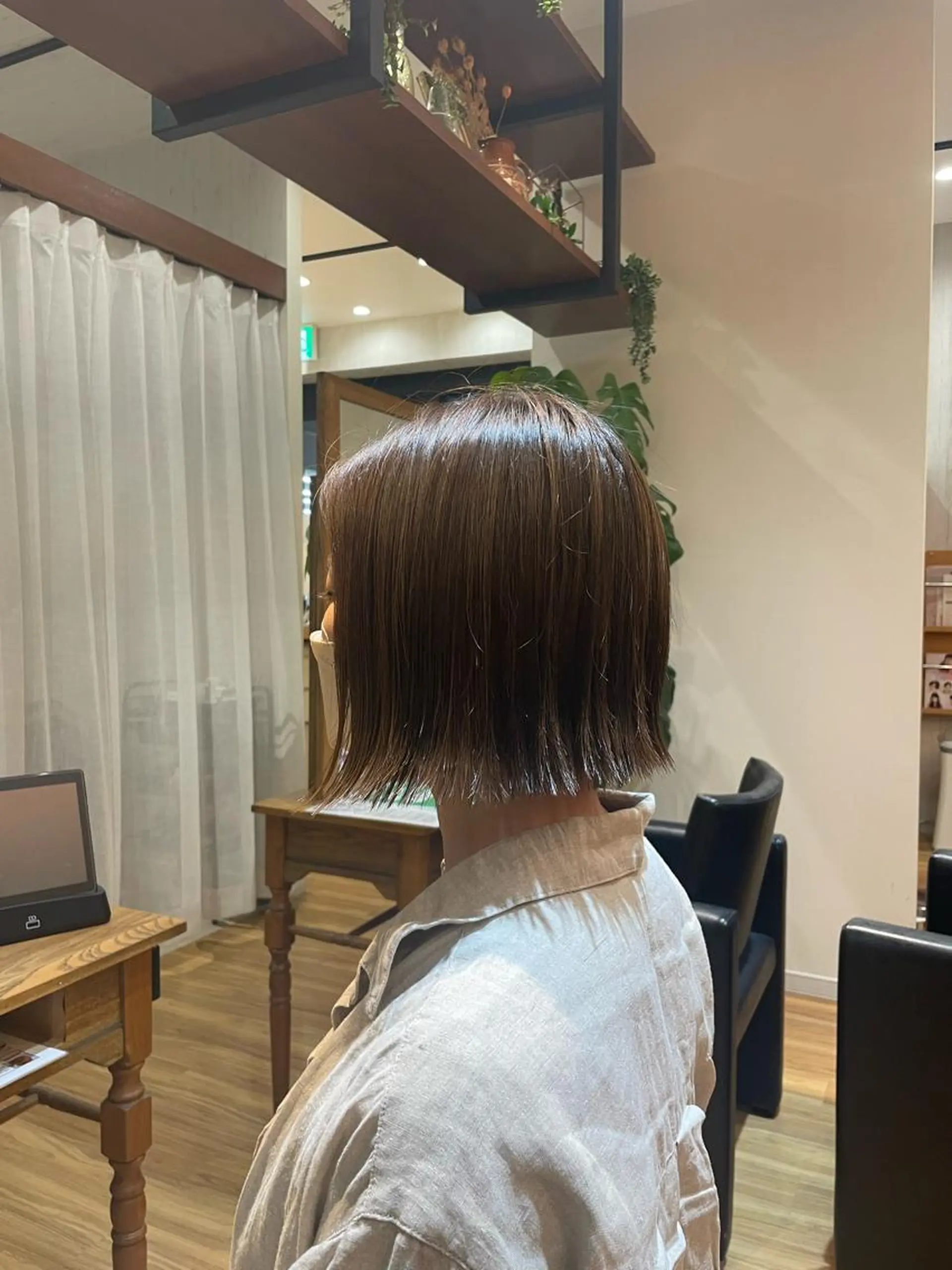 ショート 切りっぱなしボブ ボブ WE RULE 札幌店 【ウィールール 札幌店】所属・✨️大人ショート 髙橋朋花のヘアスタイル