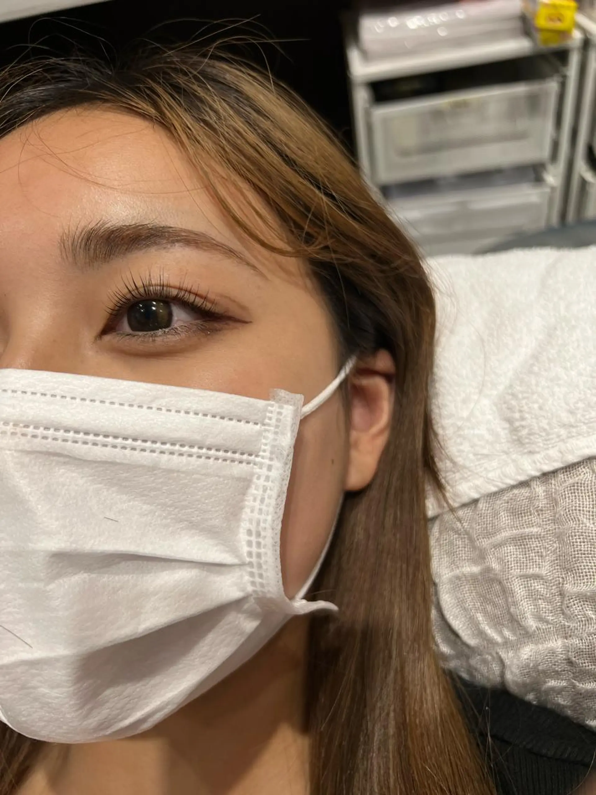 マツエク・マツパ なぽ ❤︎ y2k/韓国nailのネイルデザイン