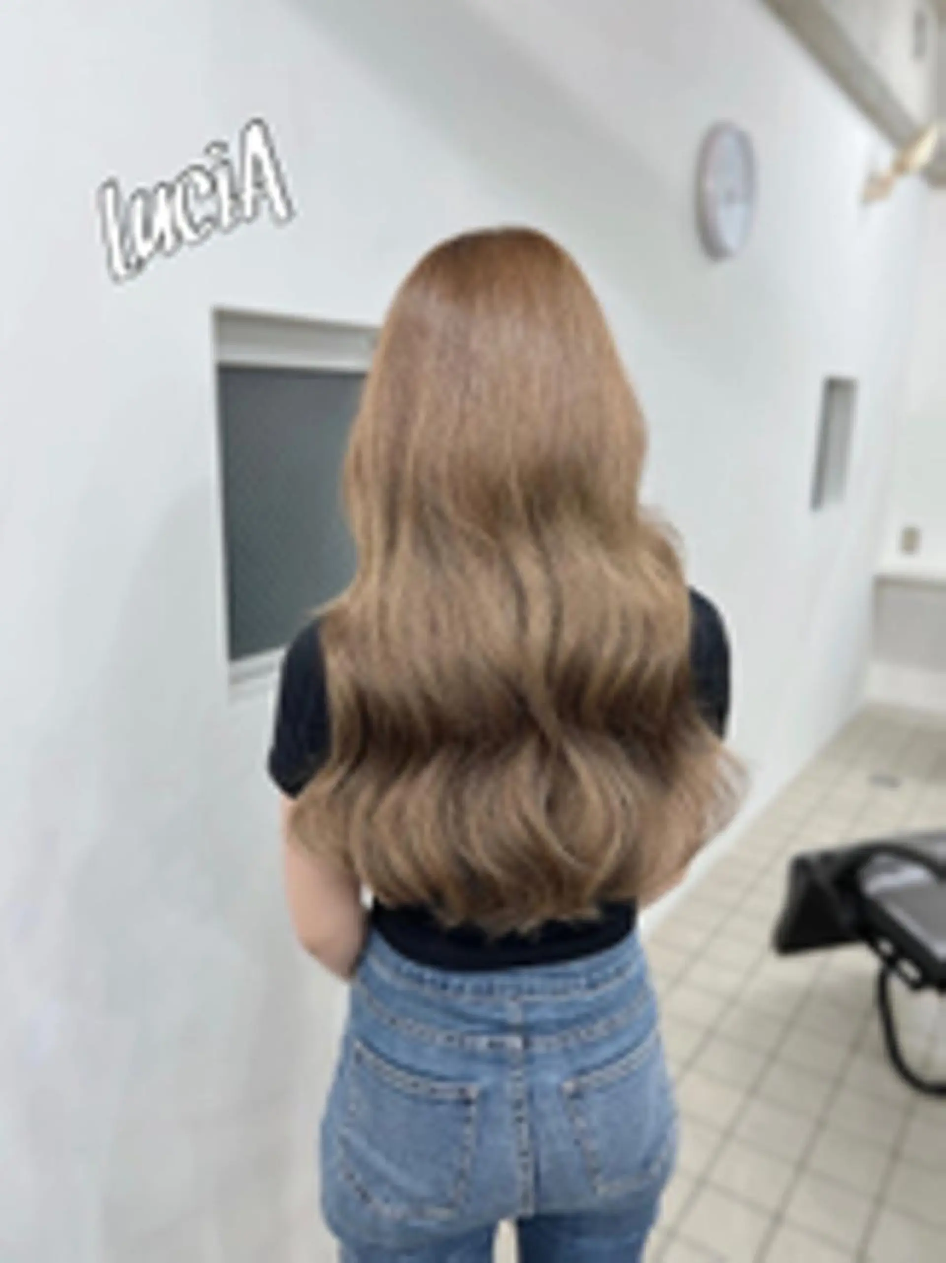 ロング カラー エクステ LuciAのヘアスタイル