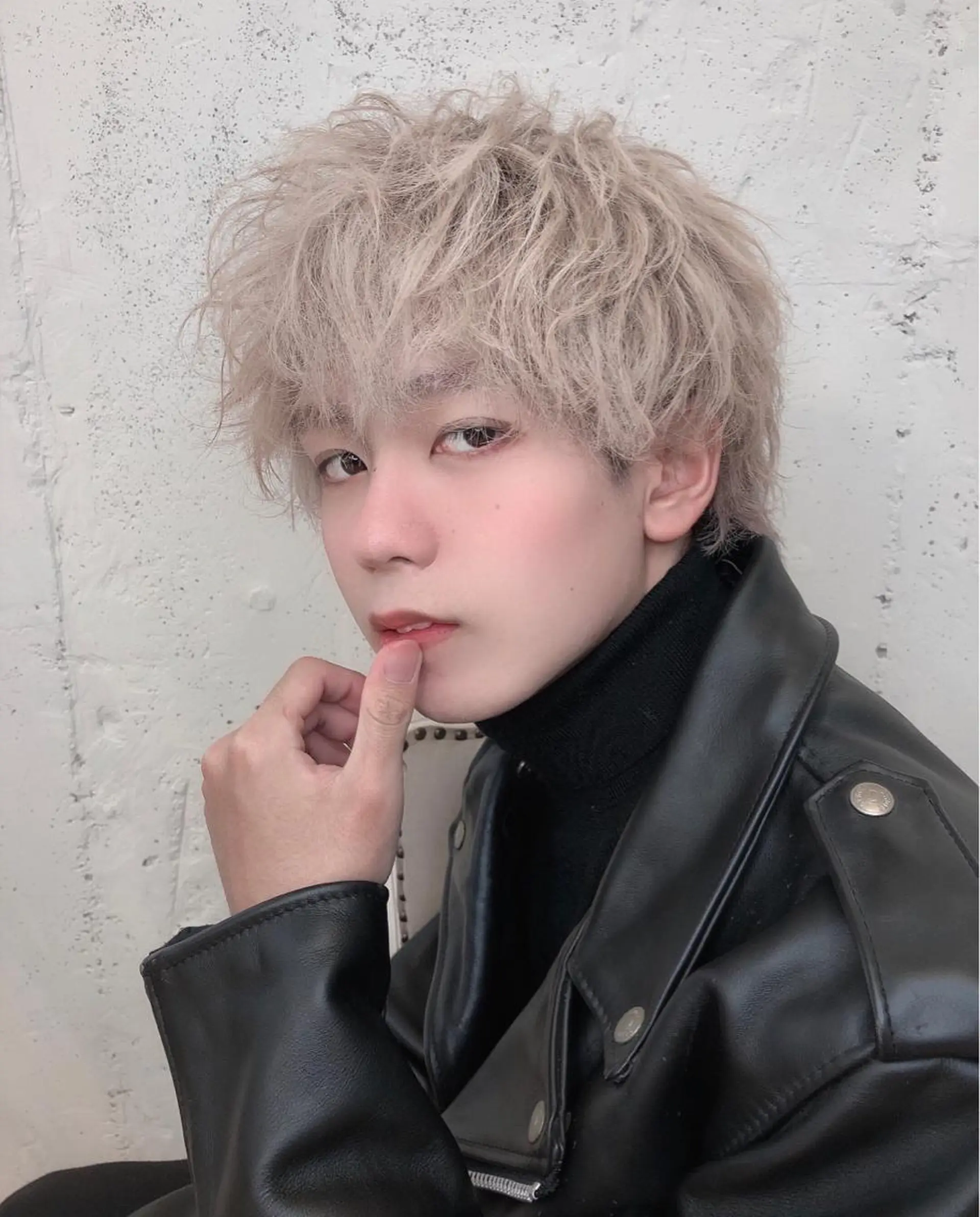 ショート カラー メンズ ［銀座］淡色 ラベンダー🫧大村のヘアスタイル