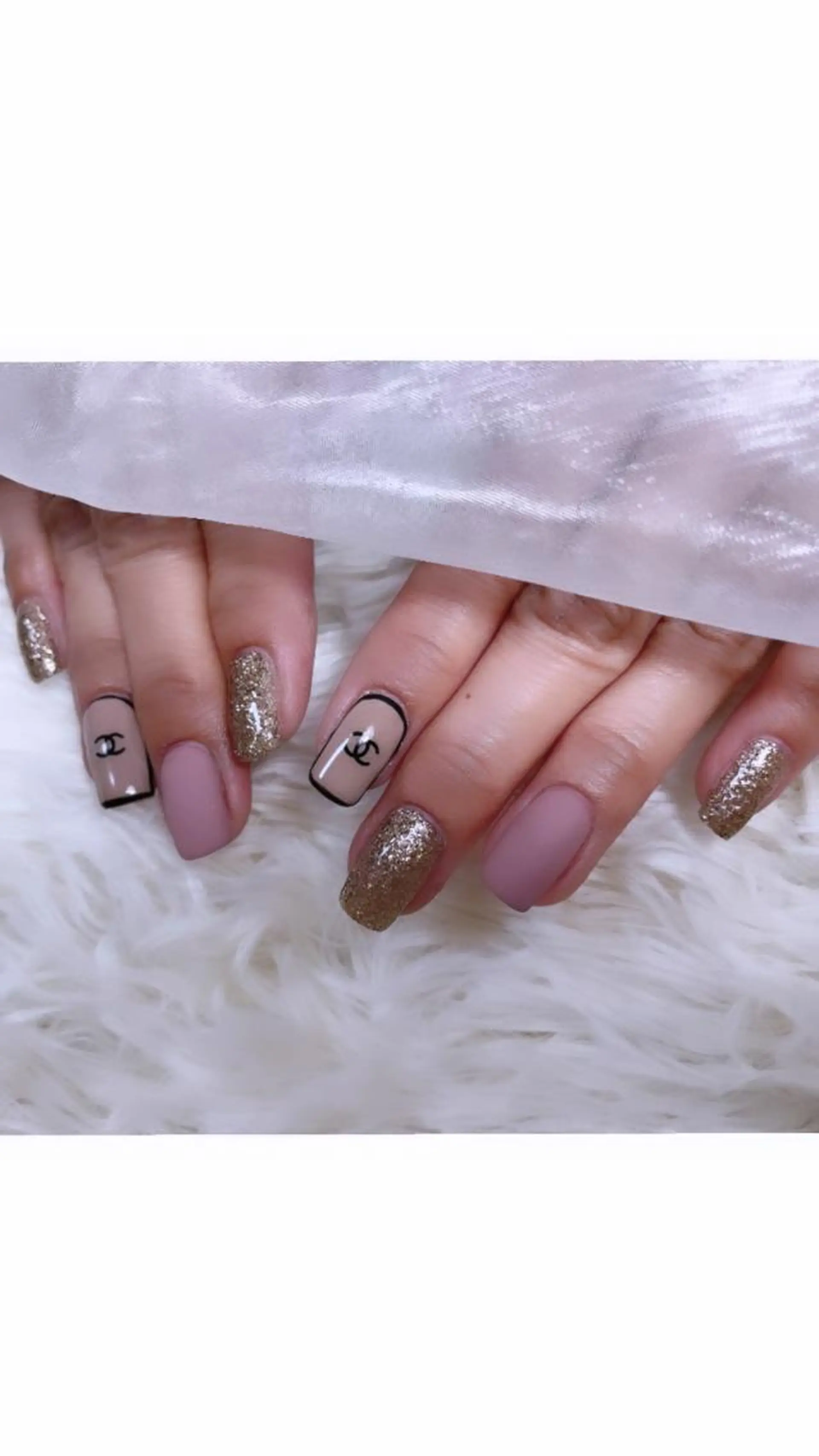 ネイル 高草木 桃香のネイルデザイン