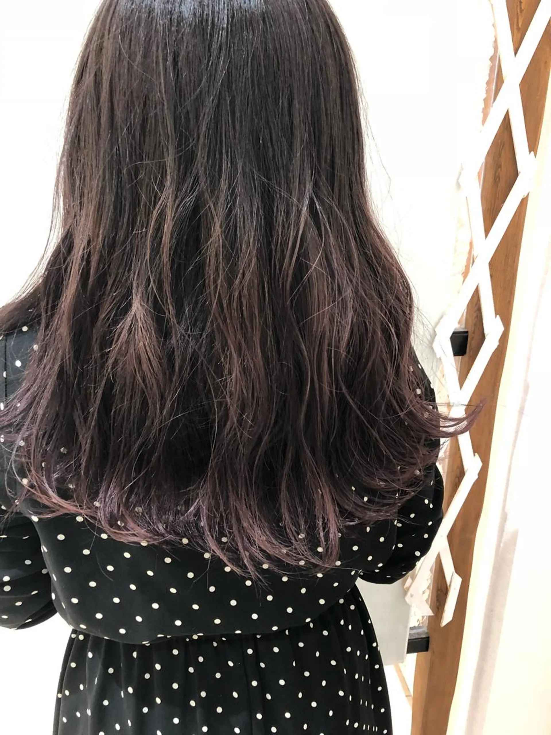 ミディアム カラー 樋渡 侑希のヘアスタイル