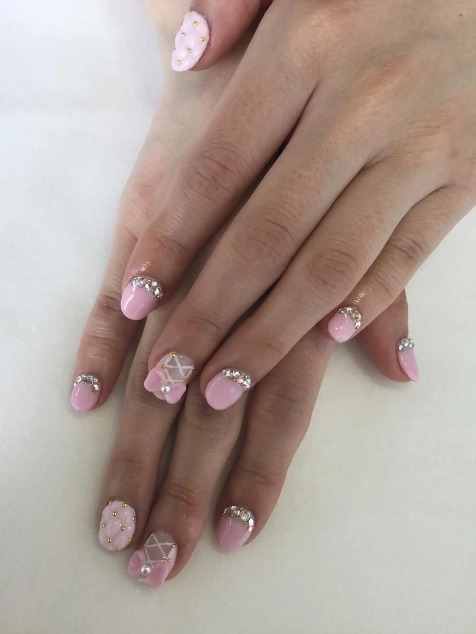 ネイル ハンドネイル 💎🐰 saki. m 🐰💎のネイルデザイン