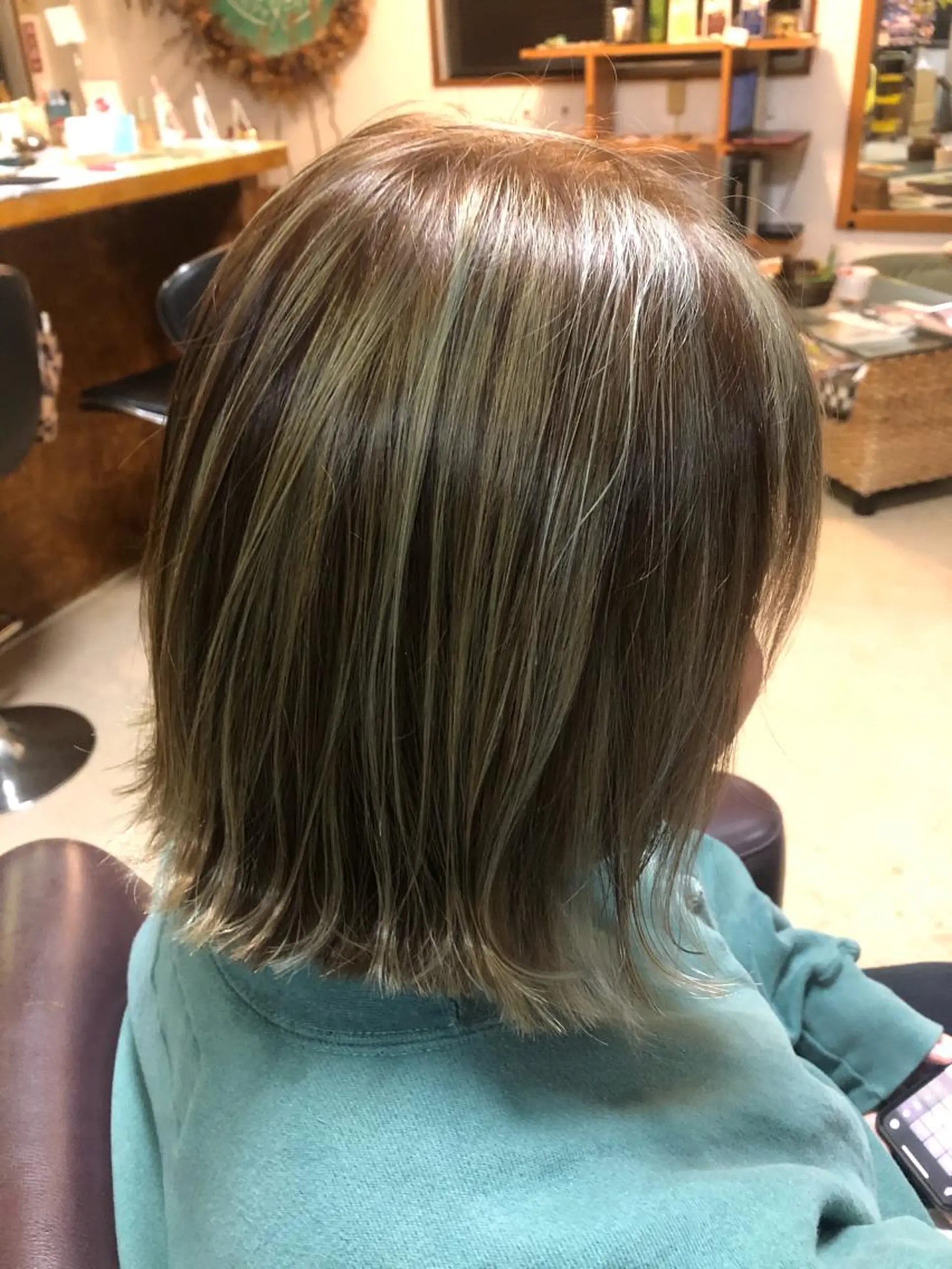 ミディアム カラー 嘉手納美容室 ルアナエヴァのヘアスタイル