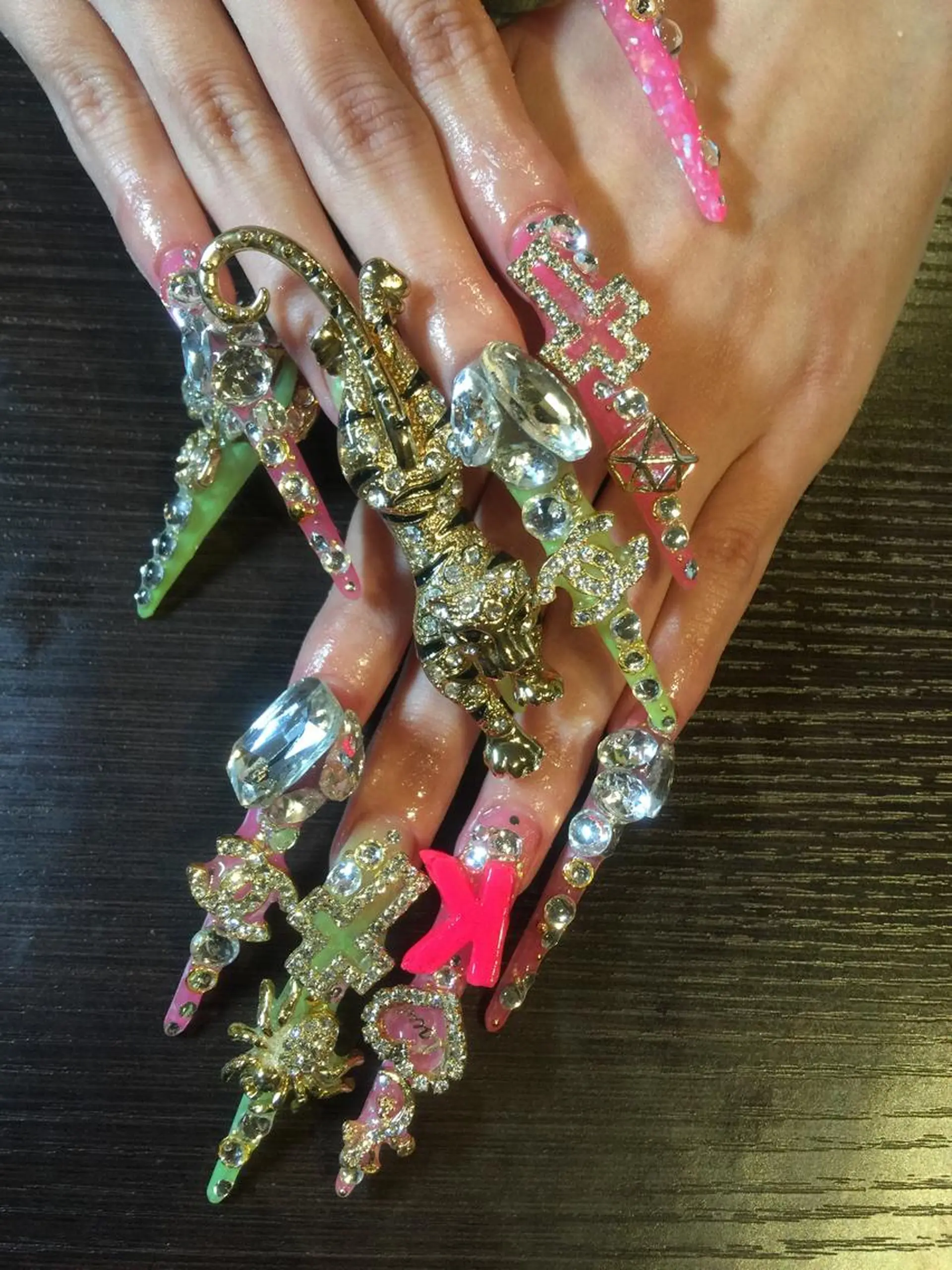 ネイル chatblanc ♡のネイルデザイン