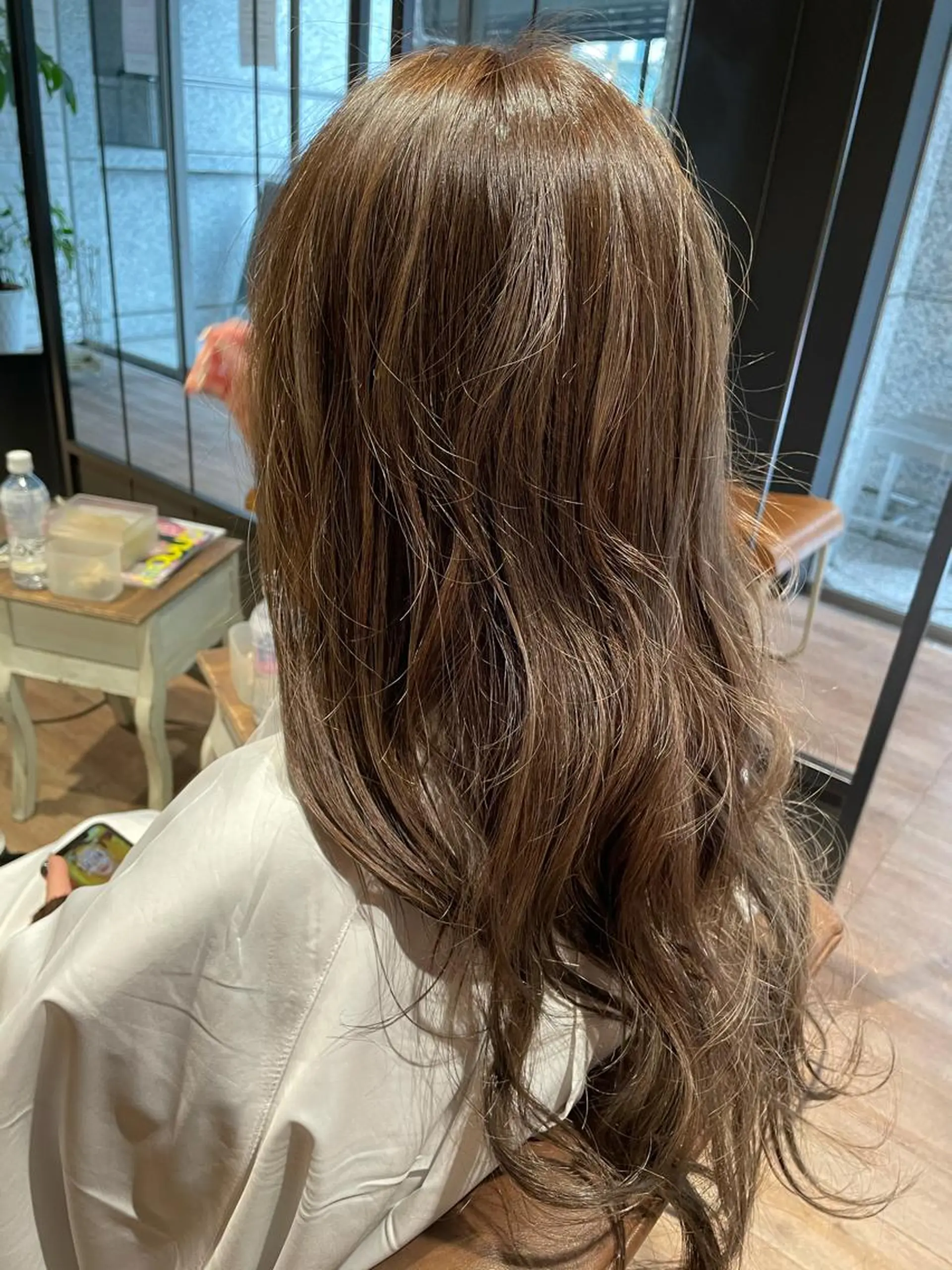 ロング カラー 美容室アークス所属・美容室ARKS 黒田杏奈のマツエク・マツパデザイン