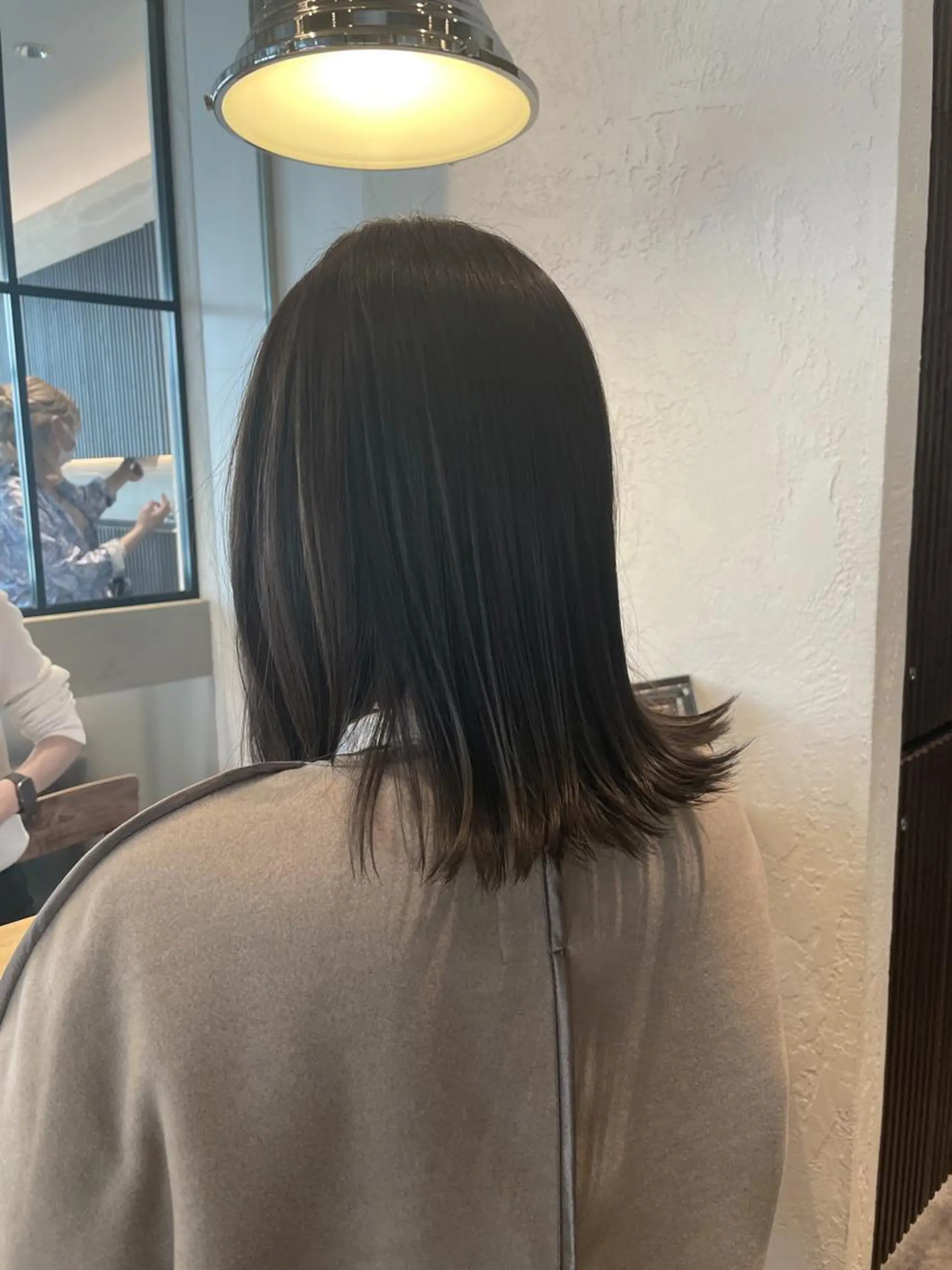 ミディアム カラー HAVANA MIZUKIのヘアスタイル