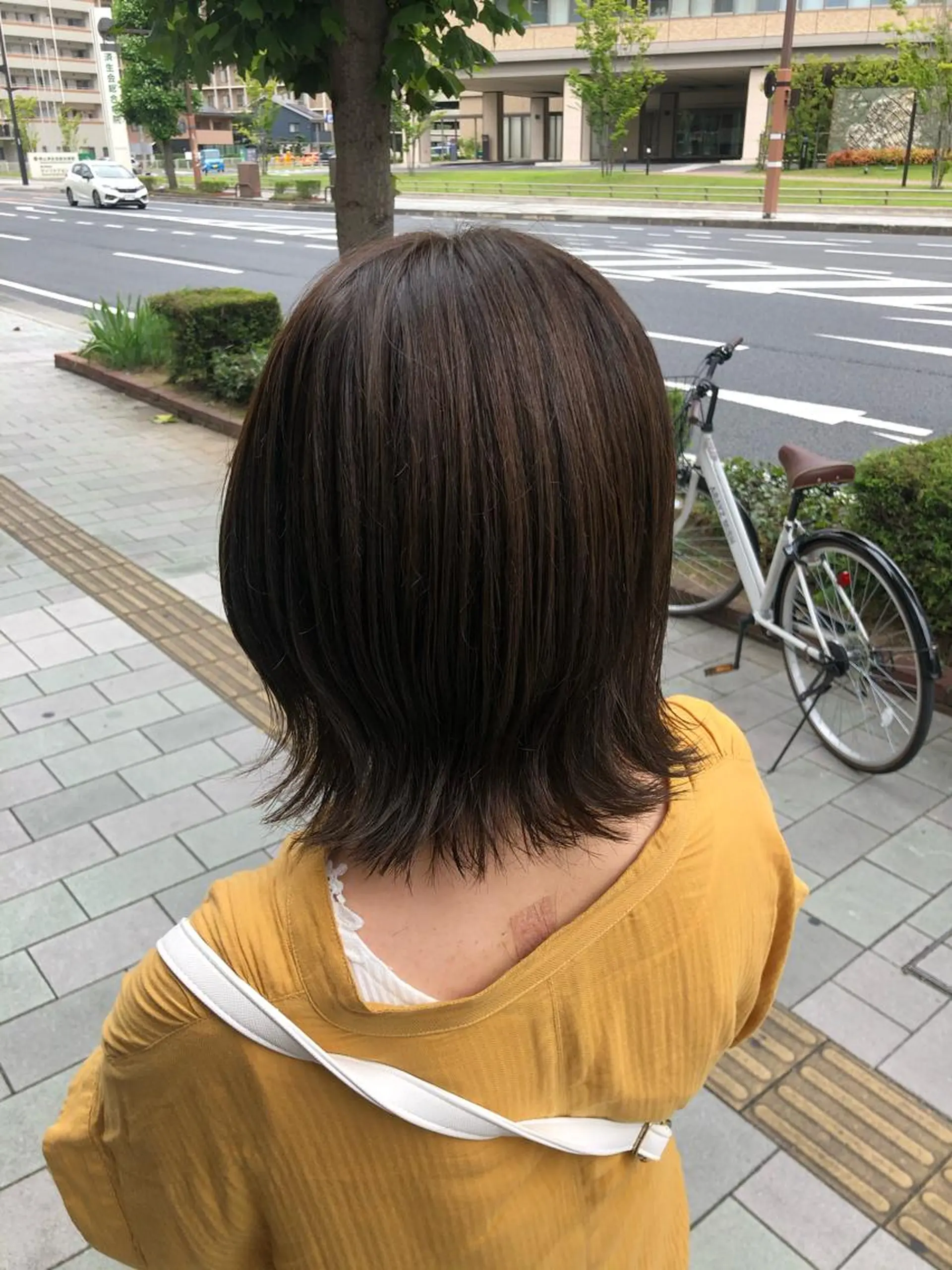 ミディアム カット ヘアカラー 國次 夕貴のヘアスタイル