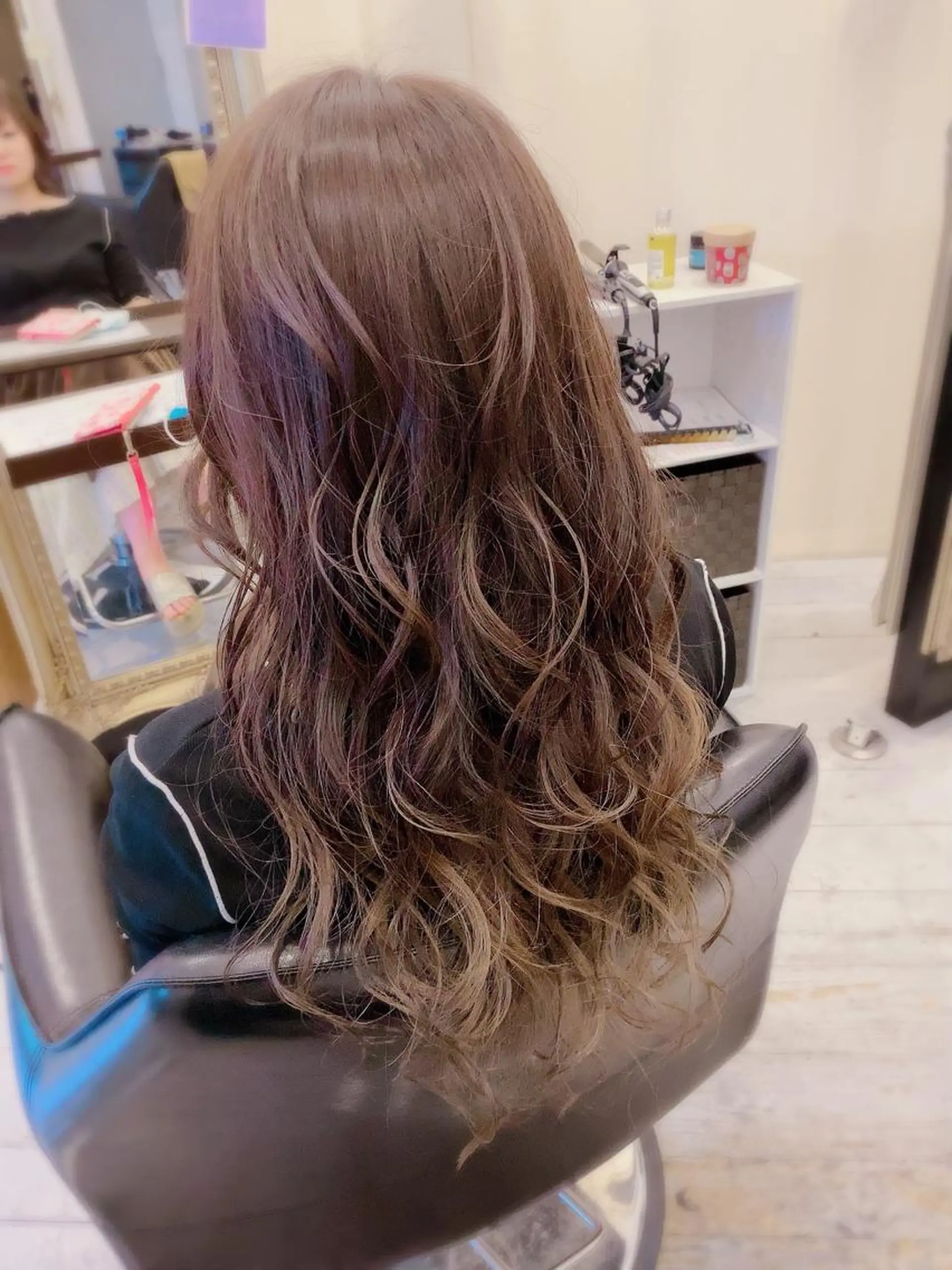 ロング カラー エクステ 💎JADE GRACE💎のヘアスタイル