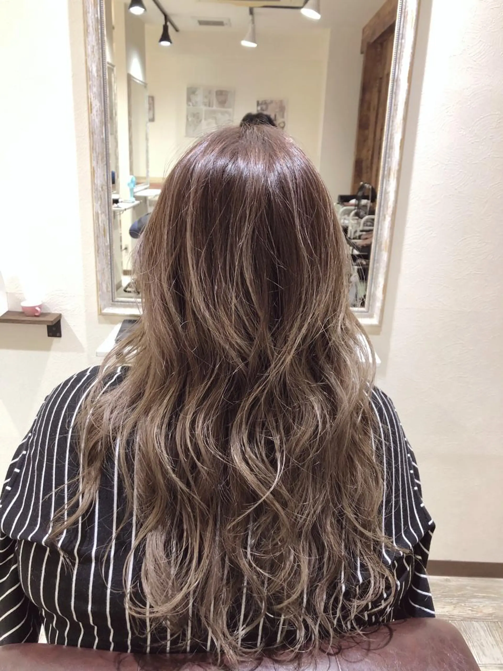 ロング カラー カット ヘアカラー トリートメント 【垢抜け大人髪】 TIARA西山のヘアスタイル