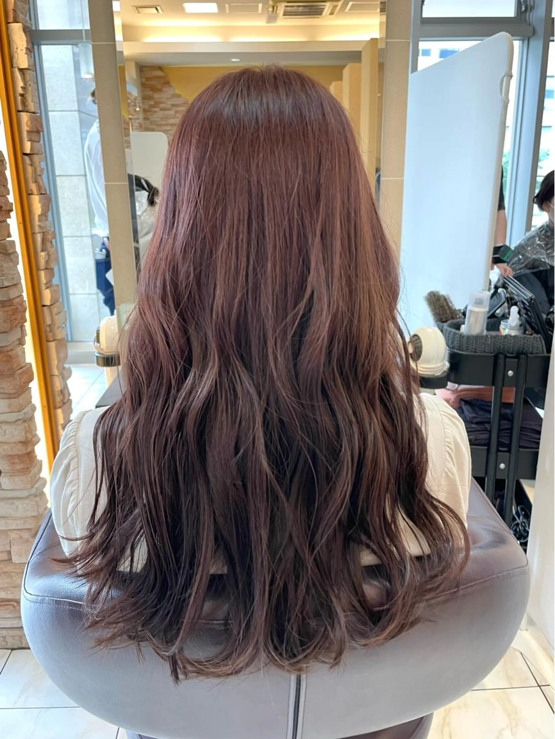 ロング ヘアカラー 新籾 尚哉のヘアスタイル