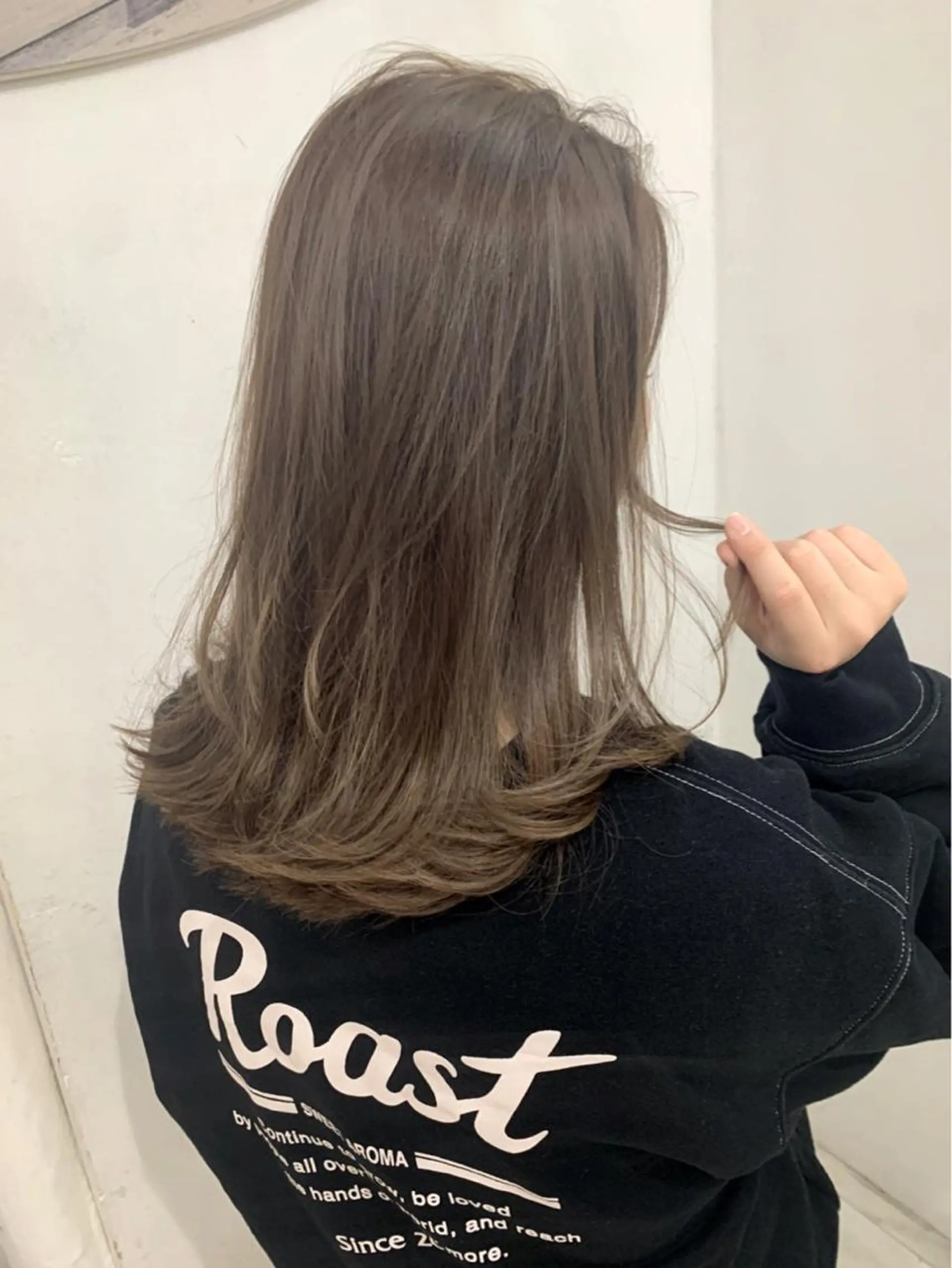 セミロング カラー カット ヘアカラー 京都大人女性ショート 徒歩1分/秋山のヘアスタイル