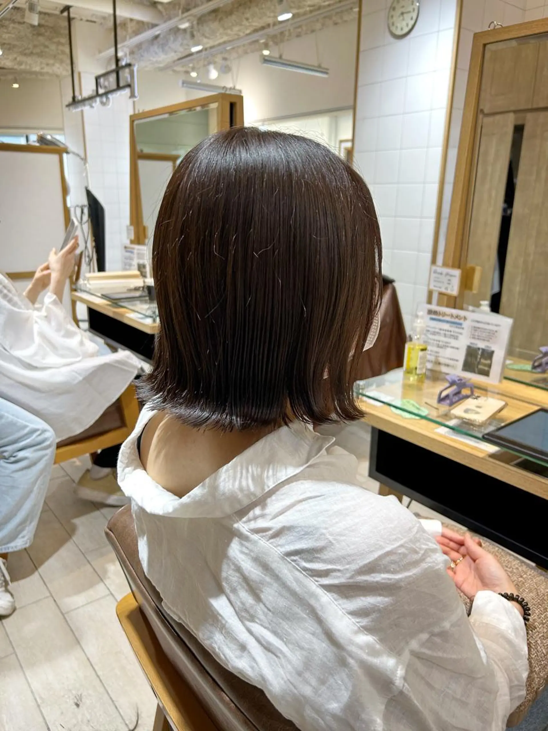 ミディアム カット ヘアカラー Ami 🕊‎✨のヘアスタイル