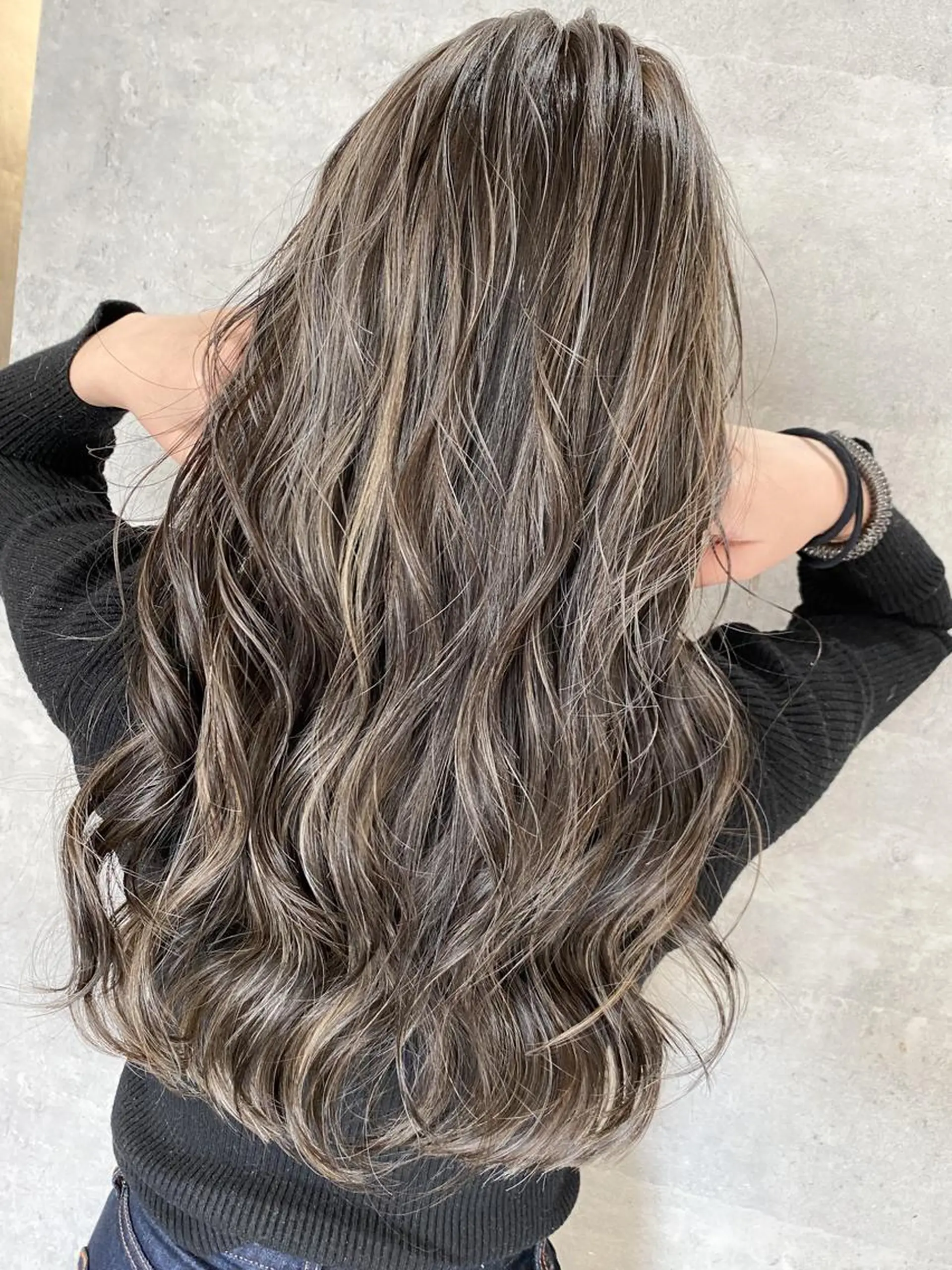 セミロング カラー ヘアアレンジ ネイル マツエク・マツパ ヘアカラー トリートメント 井上 一平のヘアスタイル