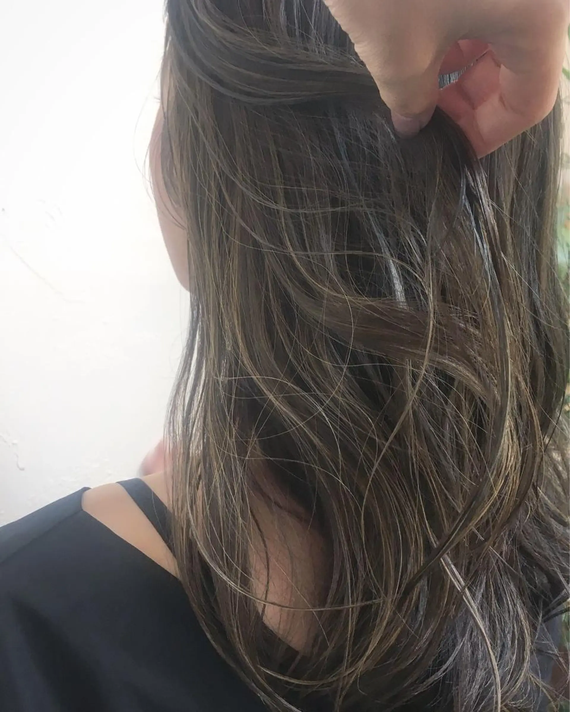 ミディアム カラー ハイライトカラー 外国人風カラー ハイライト luve heart's And Be  minamisemba所属・脇坂 佳世の眉毛・アイブロウイメージ