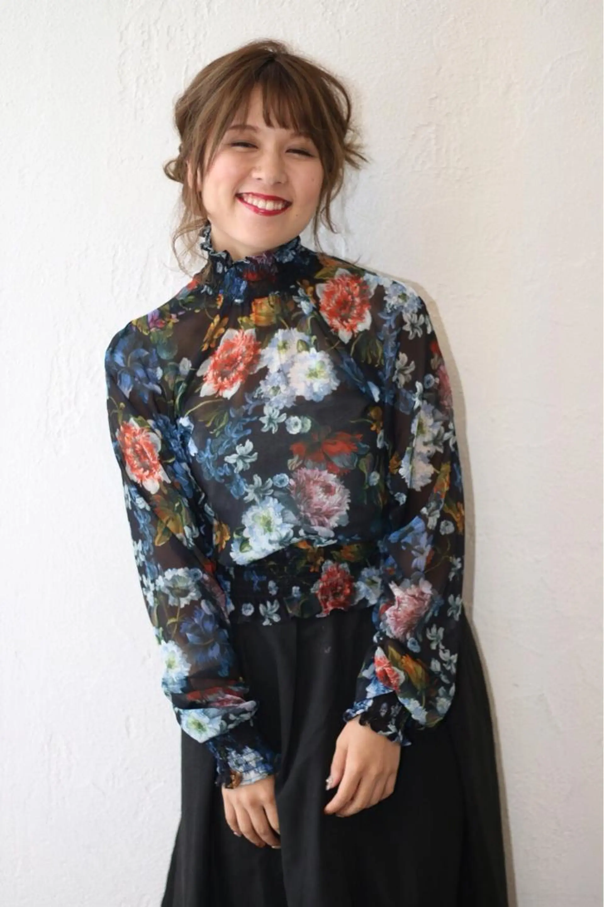 ミディアム 米倉 群のヘアスタイル