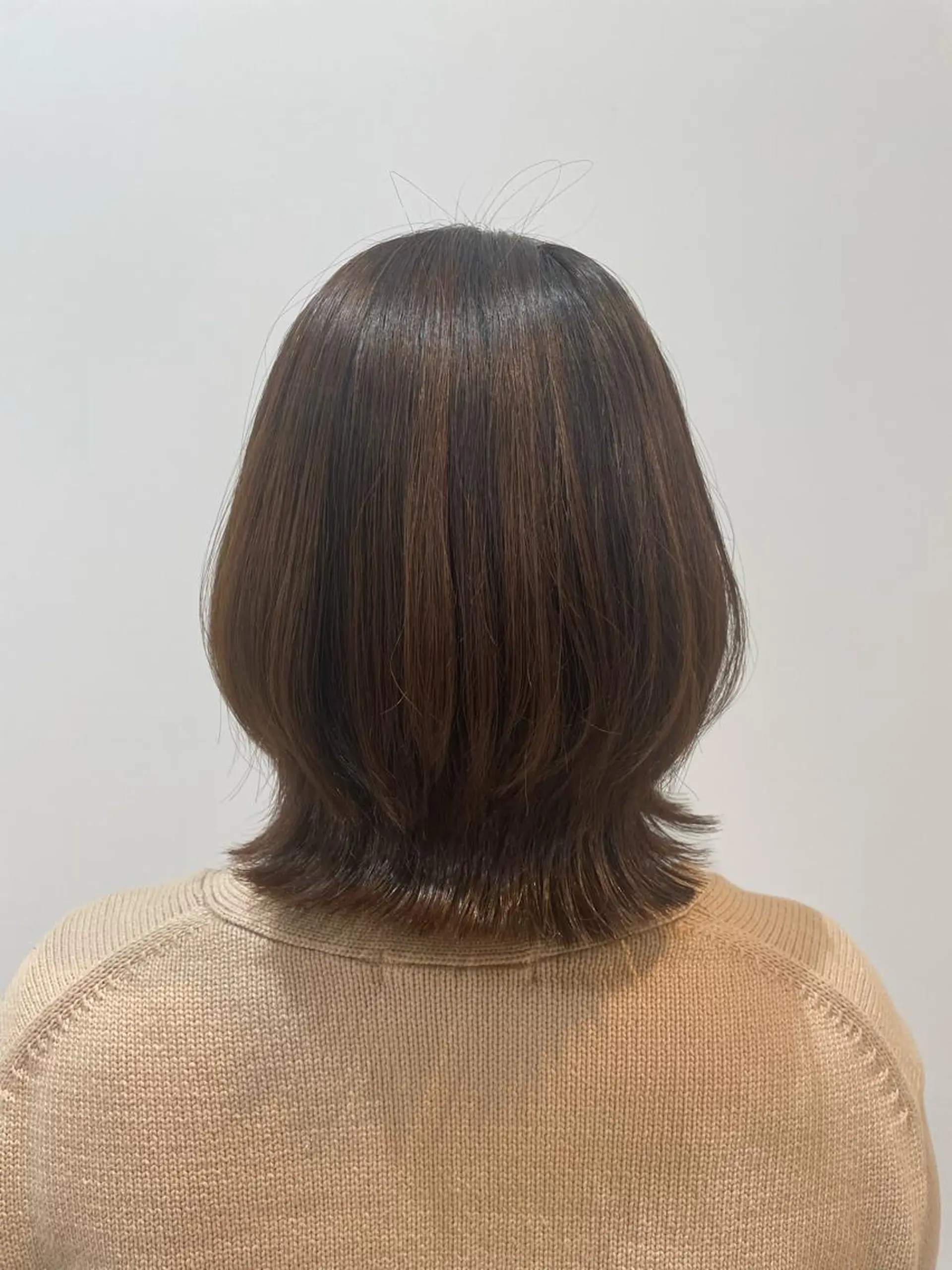 ミディアム カット 吉川 うららのヘアスタイル