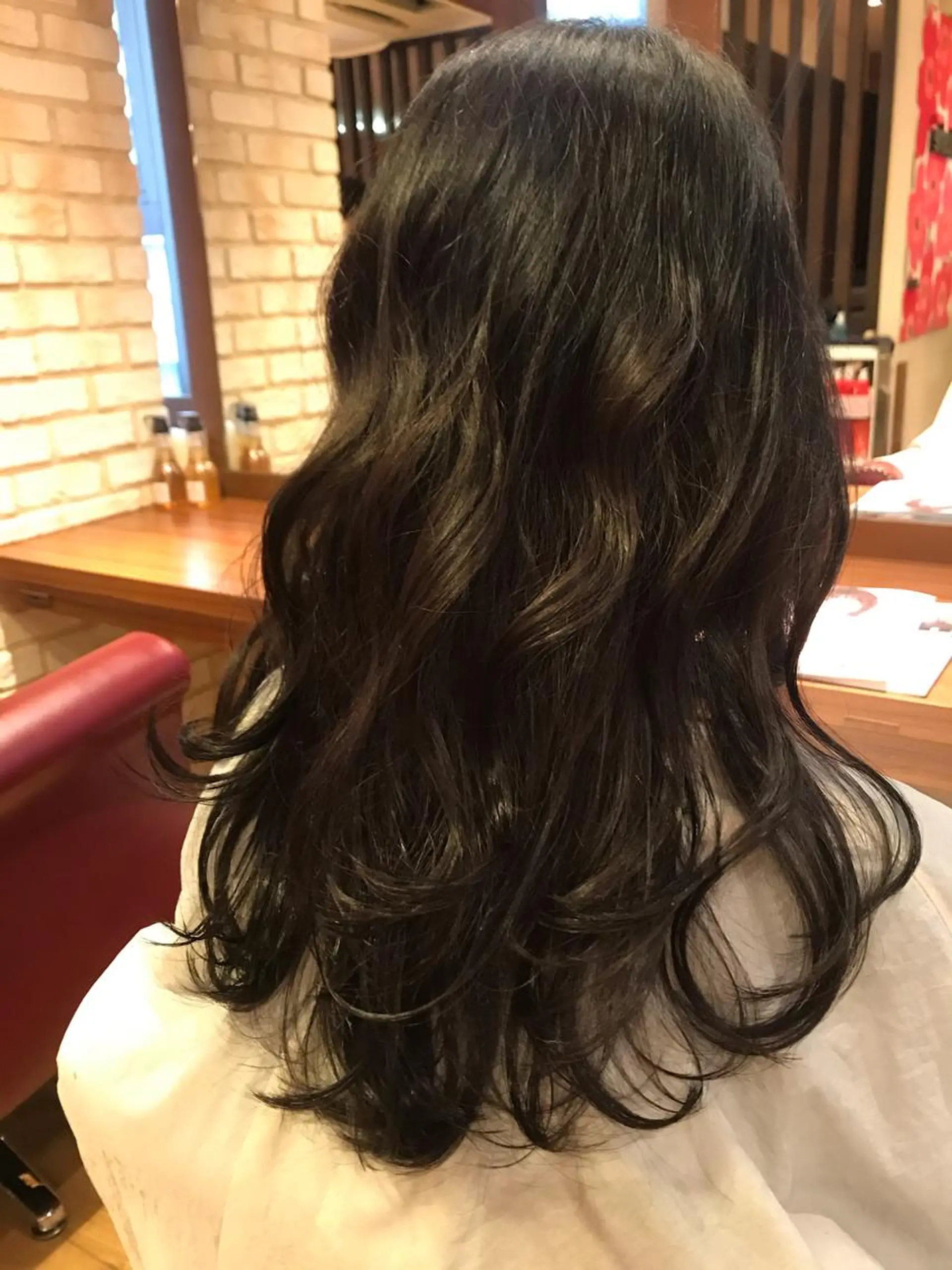 セミロング いのうえ みわこのヘアスタイル