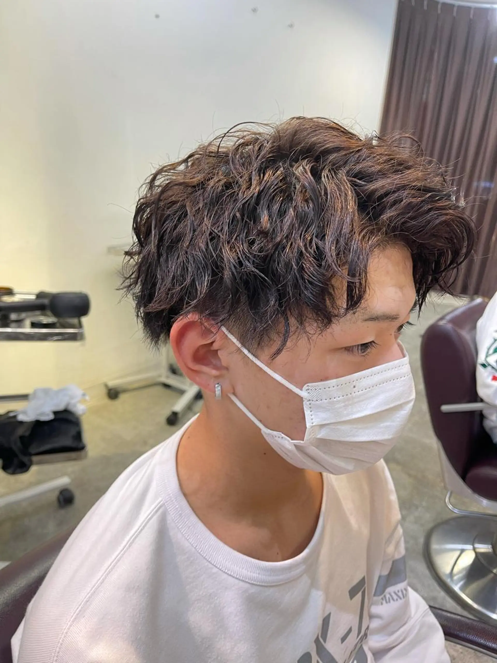 ショート パーマ メンズ メンズパーマ ツイストスパイラルパーマ スパイラルパーマ 石井 光星のヘアスタイル