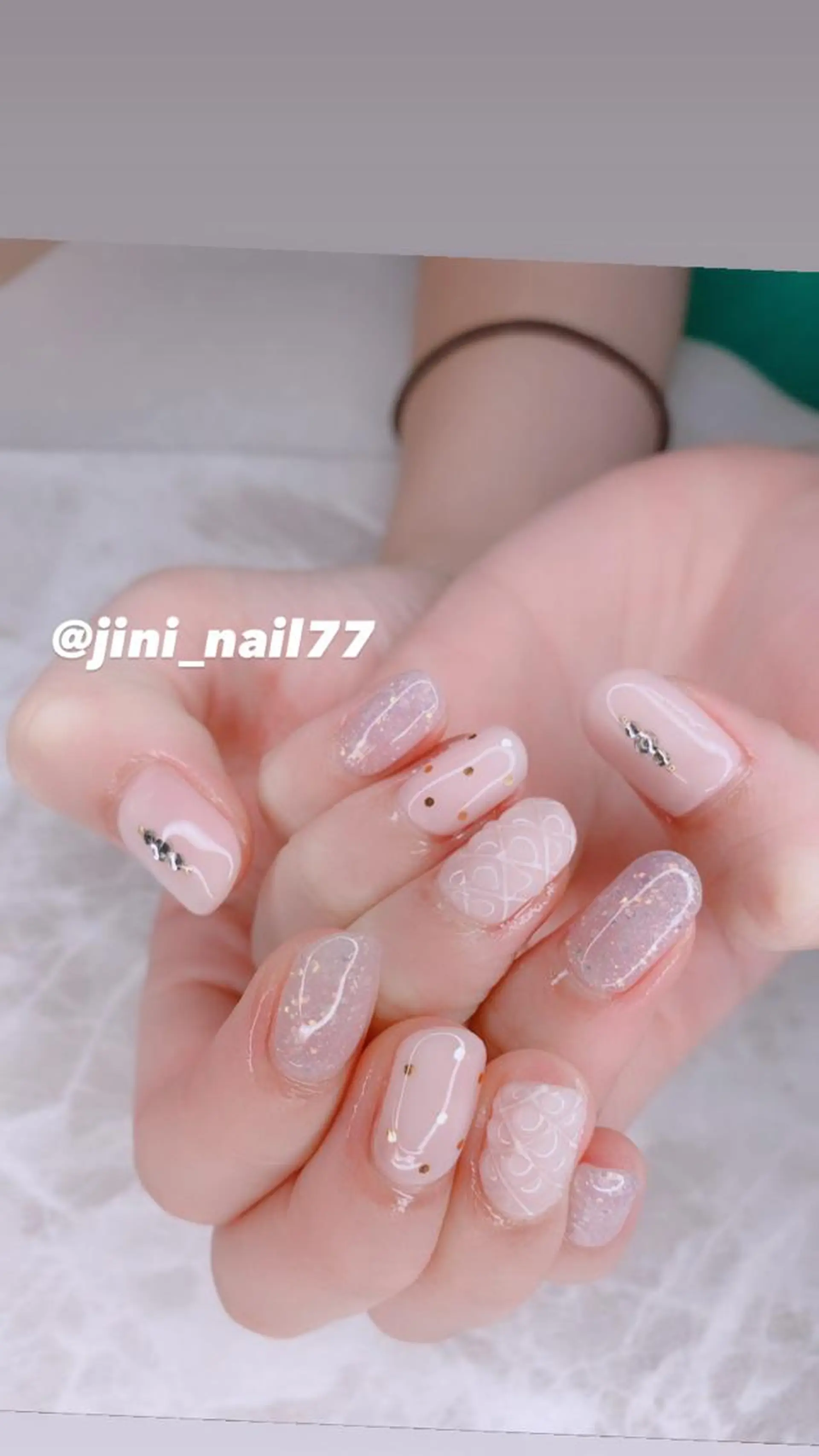 ネイル ハンドネイル JINI NAIL所属・ジニ ネイルのネイルデザイン