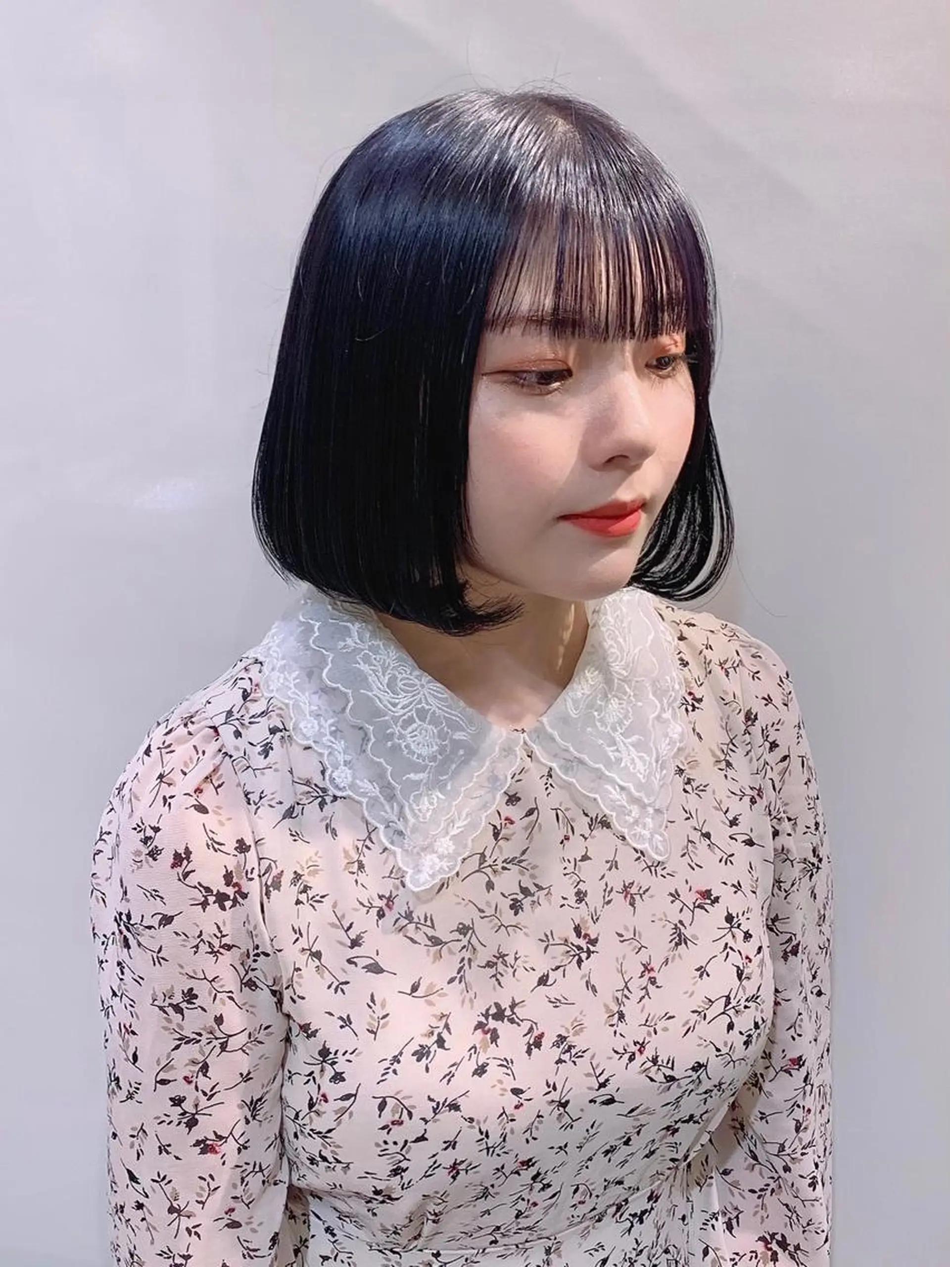 ショート カラー ヘアアレンジ パープルカラー As hair所属・柔らか垢抜けｶﾗｰと ｶｯﾄ🫧ASUKAのヘアスタイル