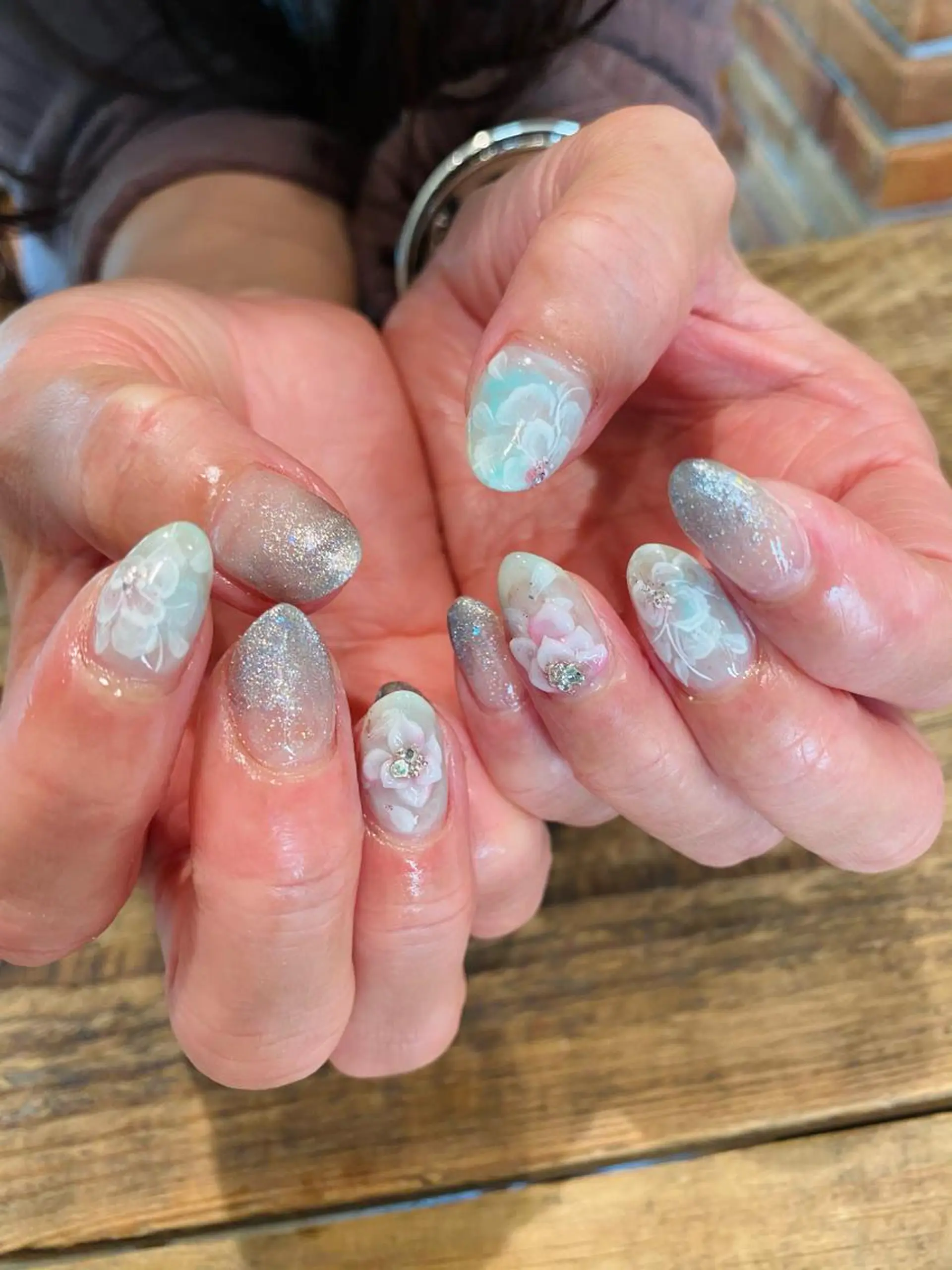 ネイル 佐藤  悠子のネイルデザイン